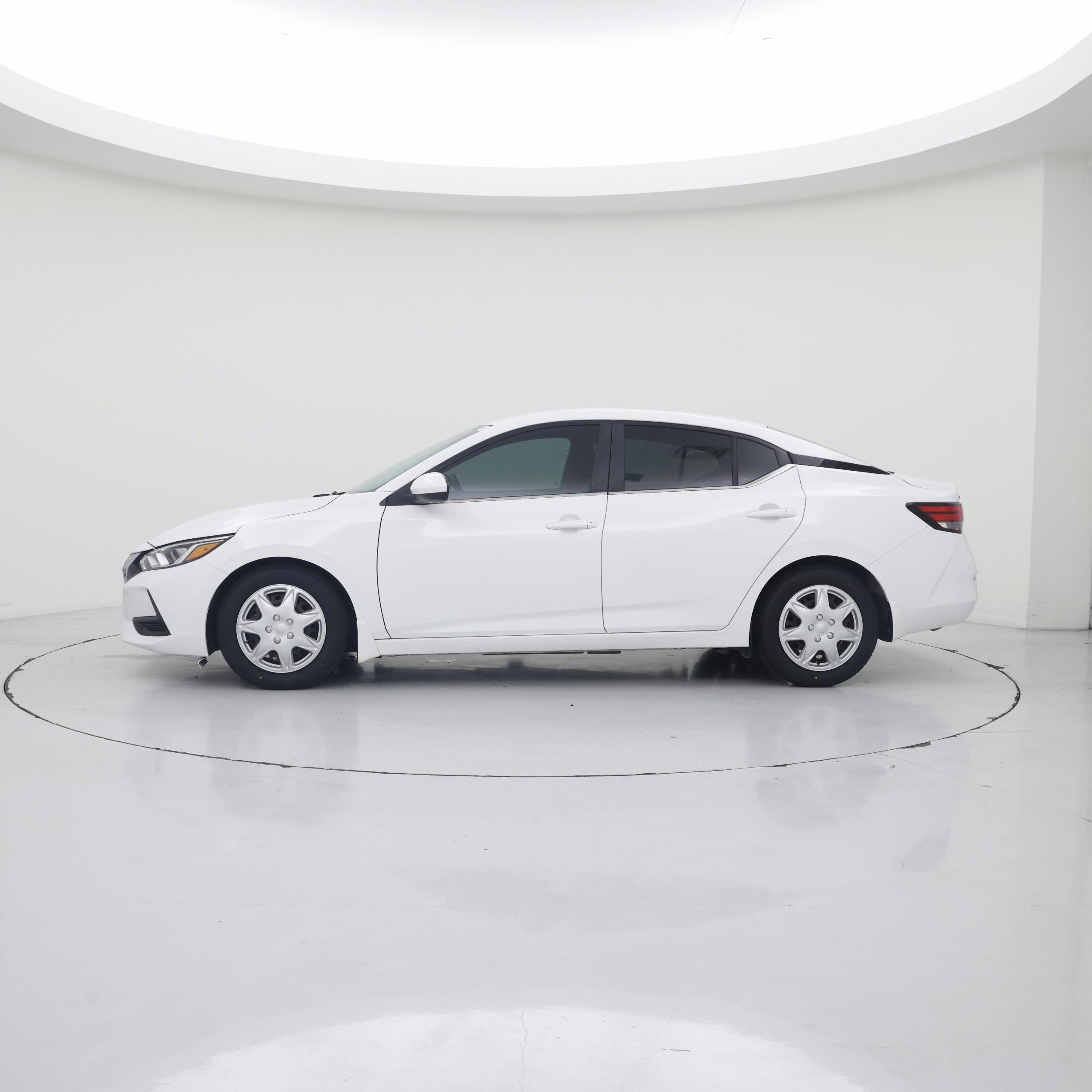 Thumbnail: 2021 Nissan Sentra - 3