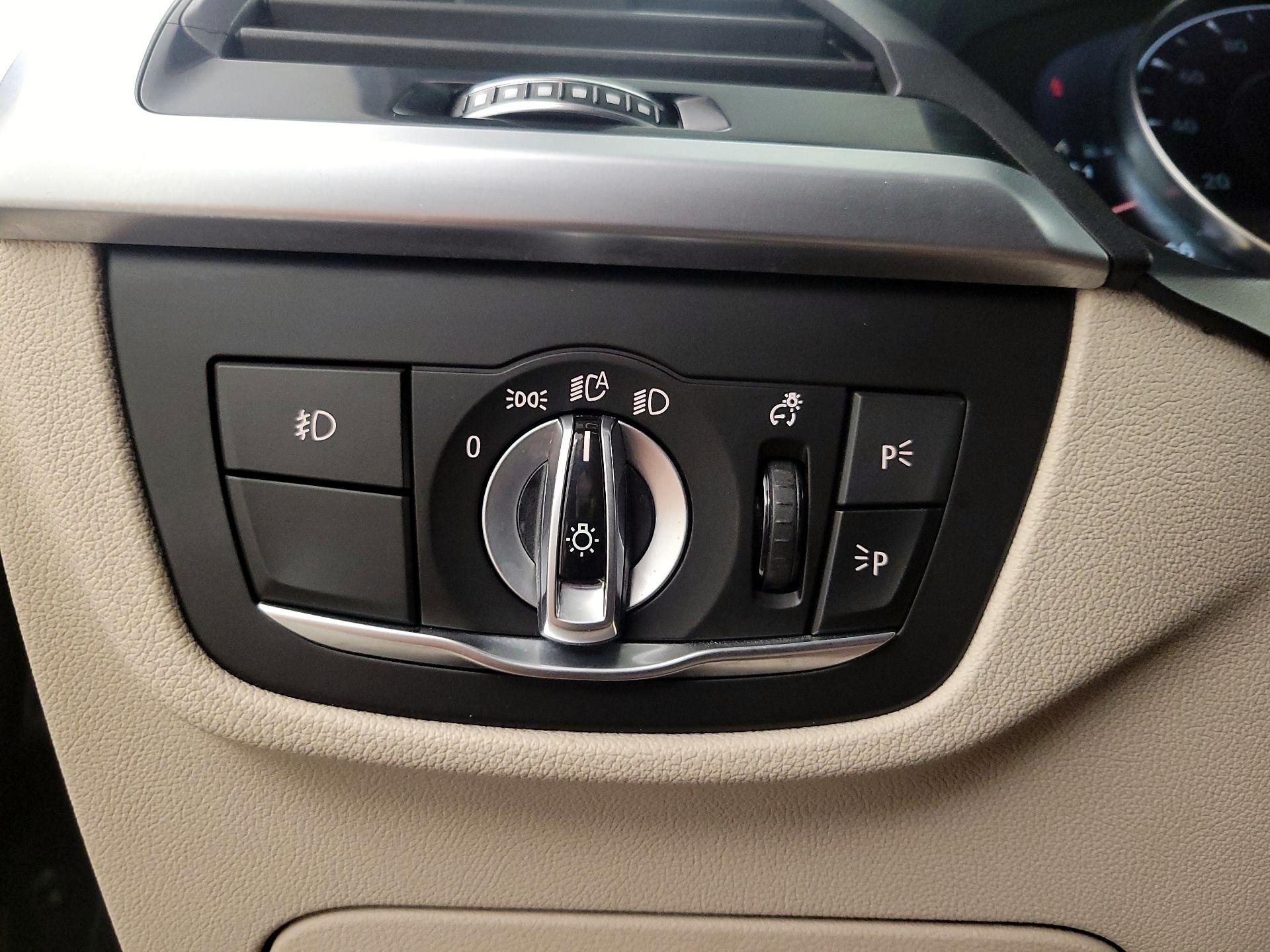 Thumbnail: 2018 BMW X3 - 13