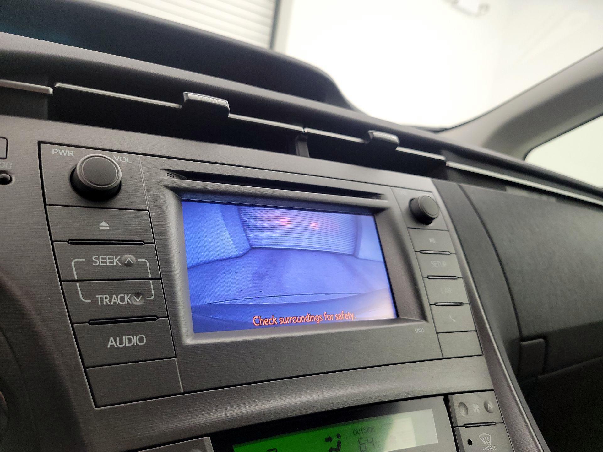 Thumbnail: 2015 Toyota Prius - 14