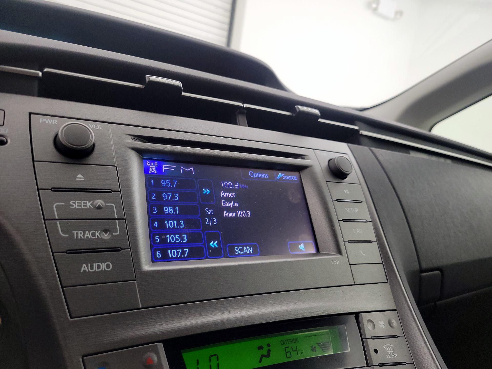 Thumbnail: 2015 Toyota Prius - 15