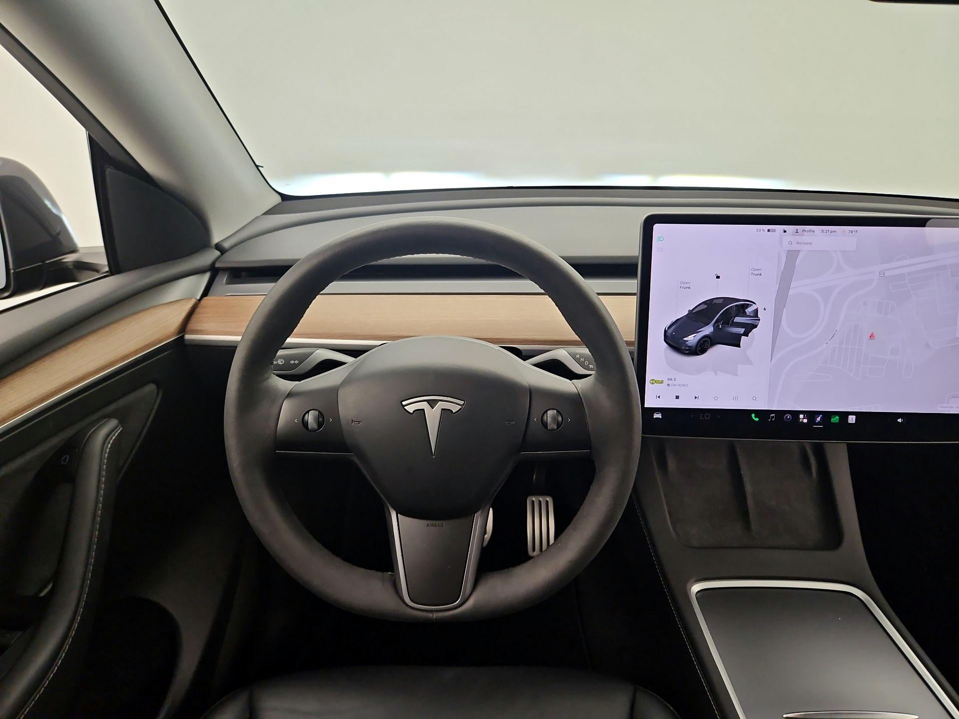 Thumbnail: 2023 Tesla Model Y - 10