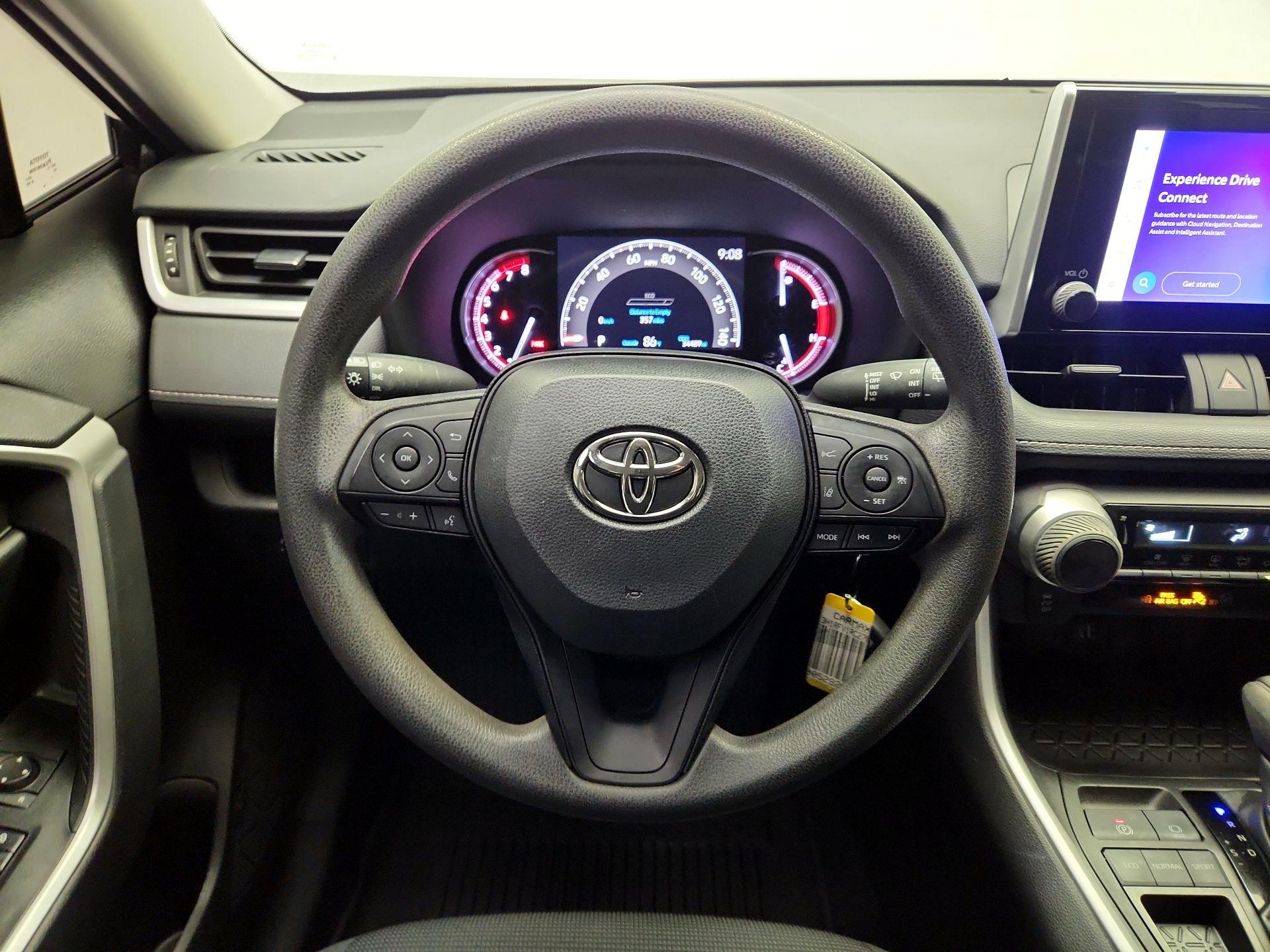 Thumbnail: 2024 Toyota RAV4 - 10