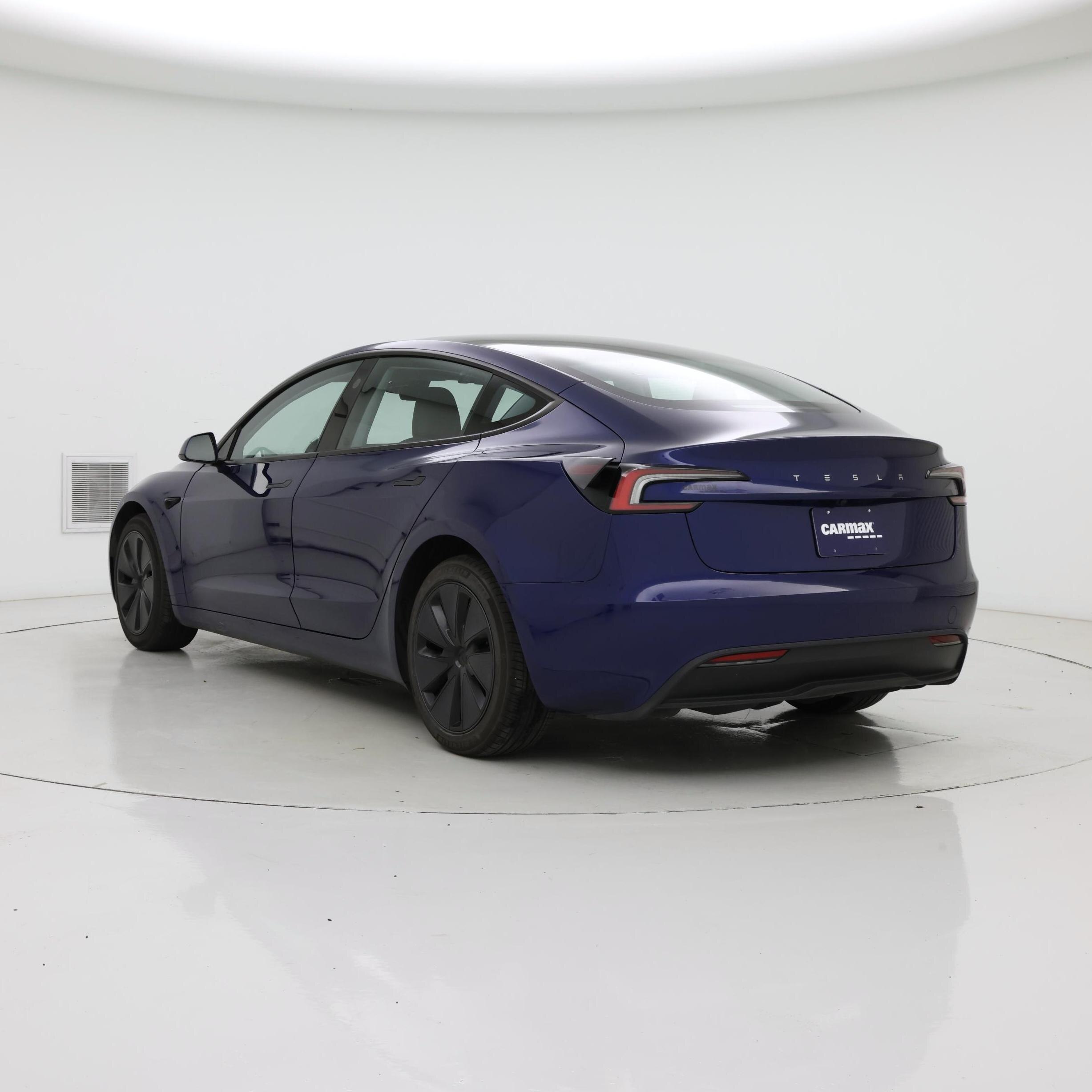 Thumbnail: 2025 Tesla Model 3 - 2