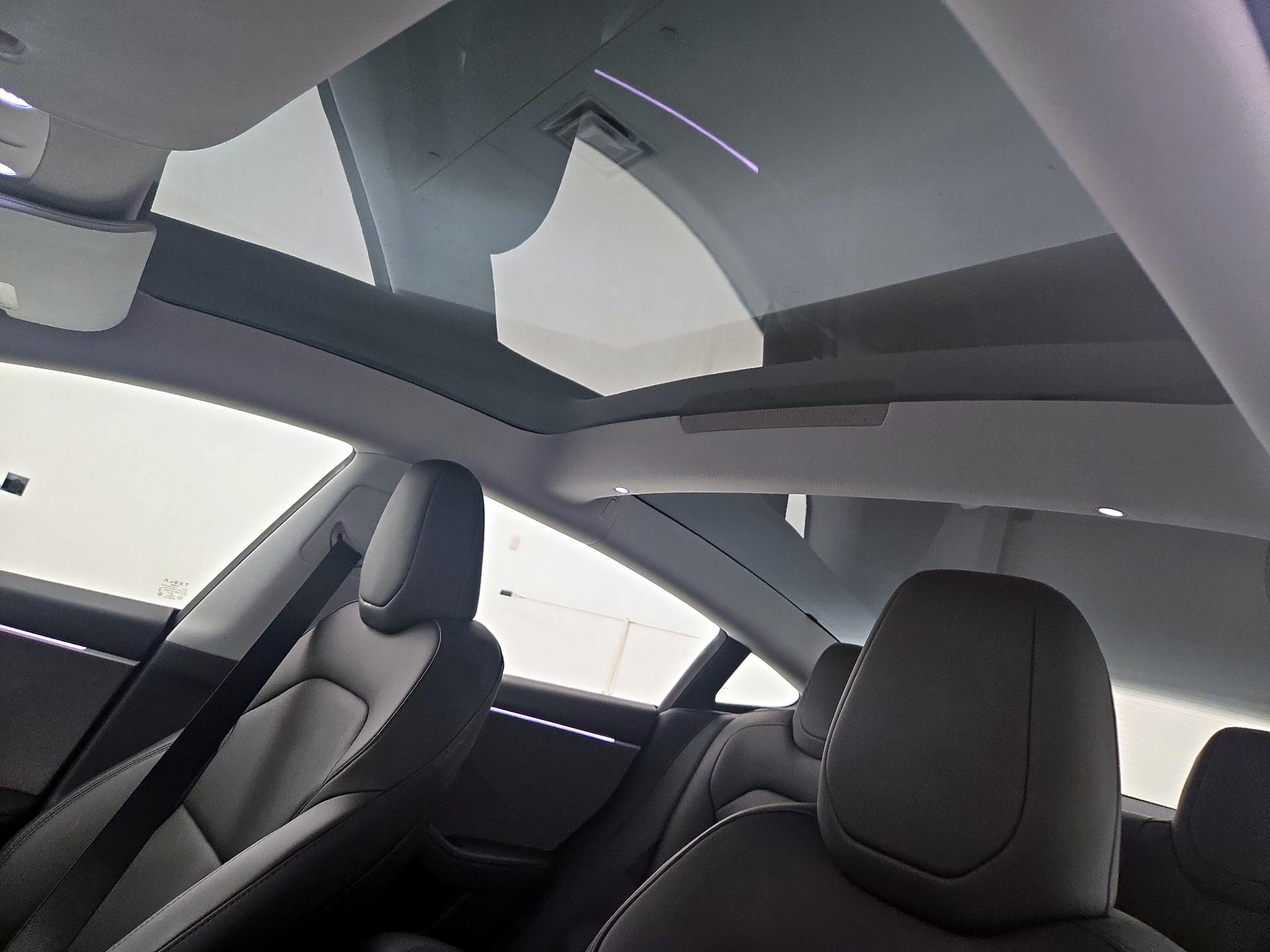 Thumbnail: 2025 Tesla Model 3 - 19