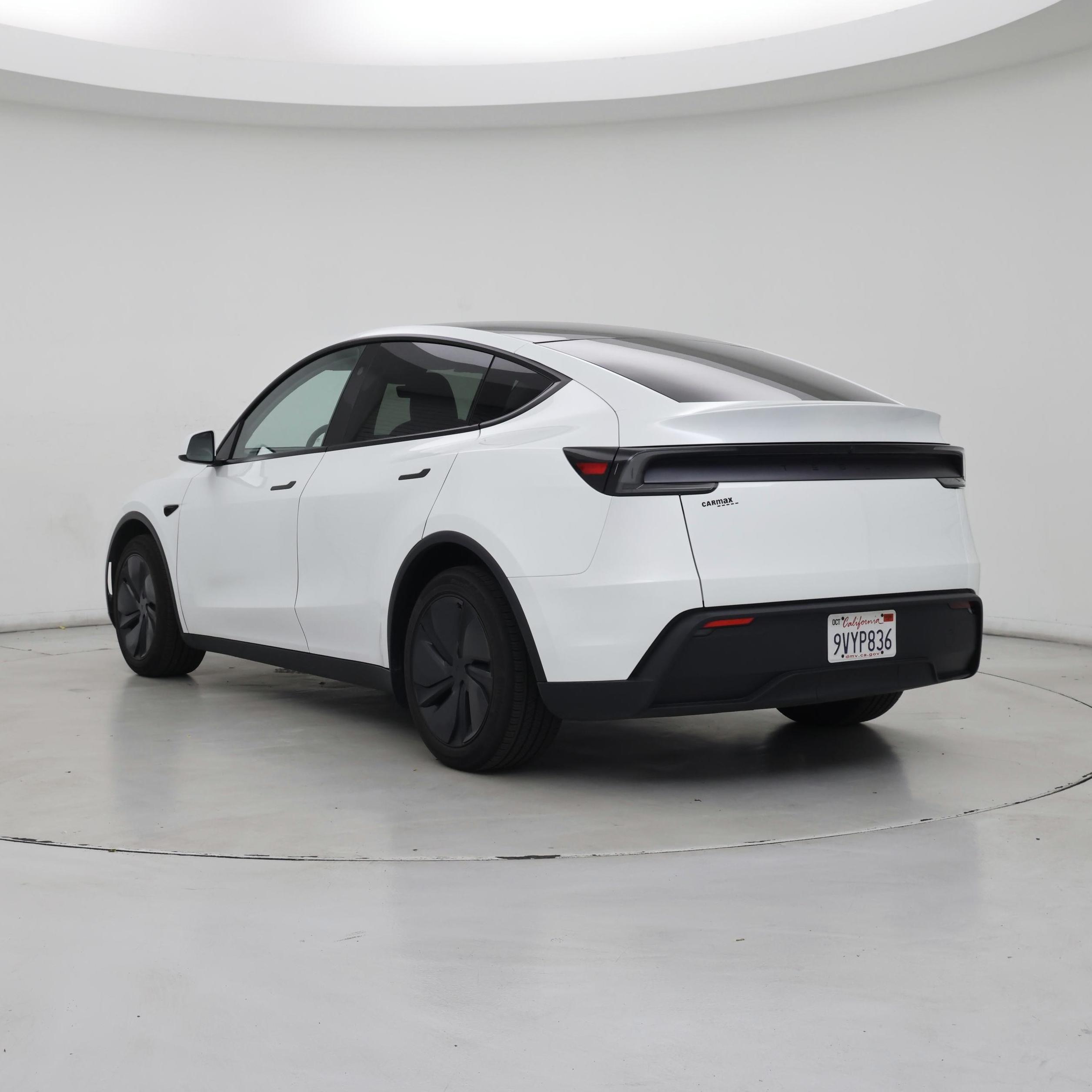Thumbnail: 2026 Tesla Model Y - 2