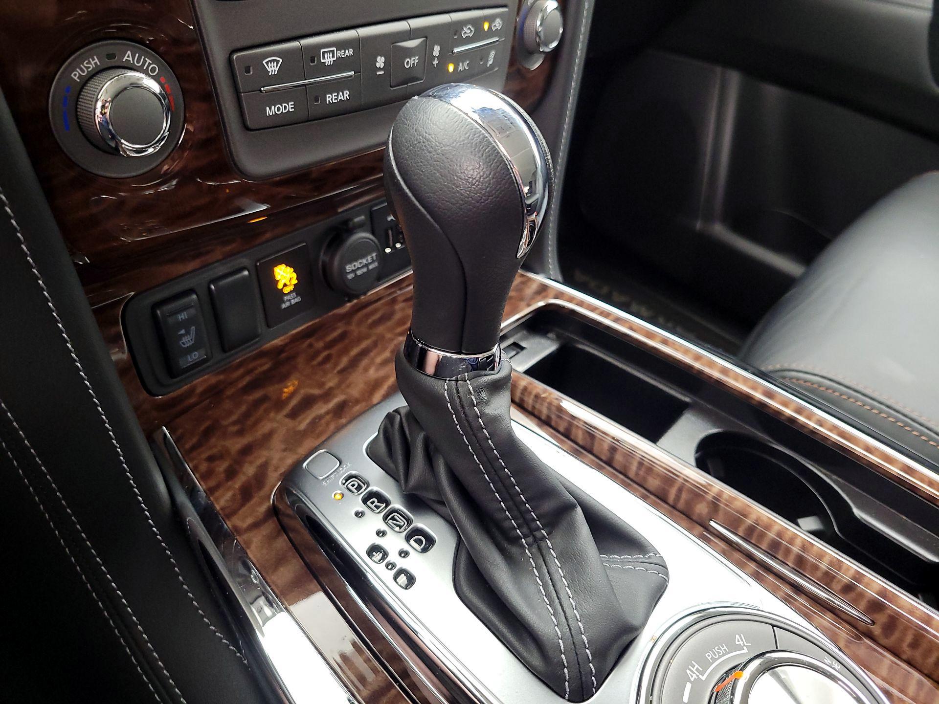 Thumbnail: 2020 Nissan Armada - 18