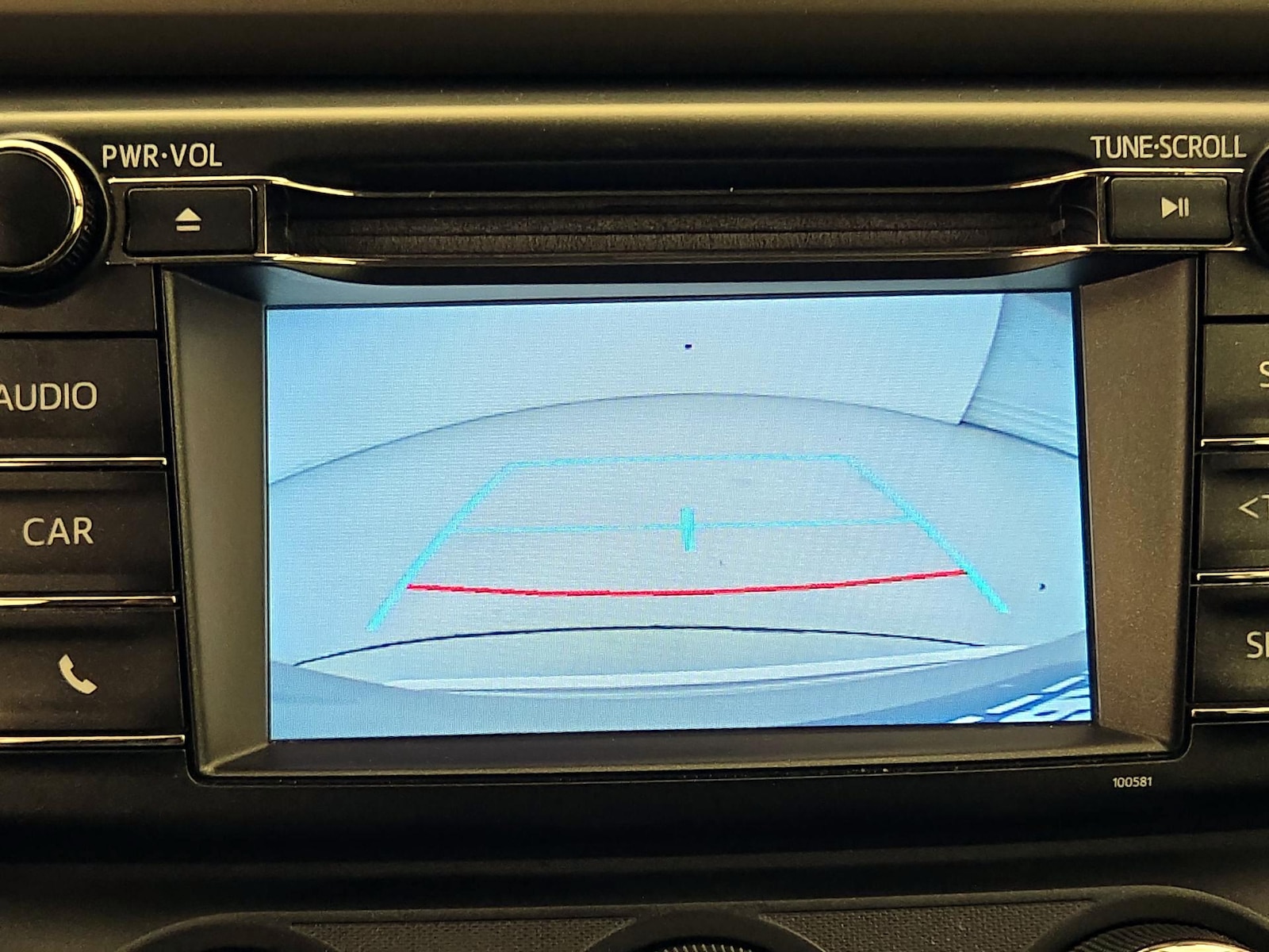 2017 Toyota RAV4 LE - Photo 15