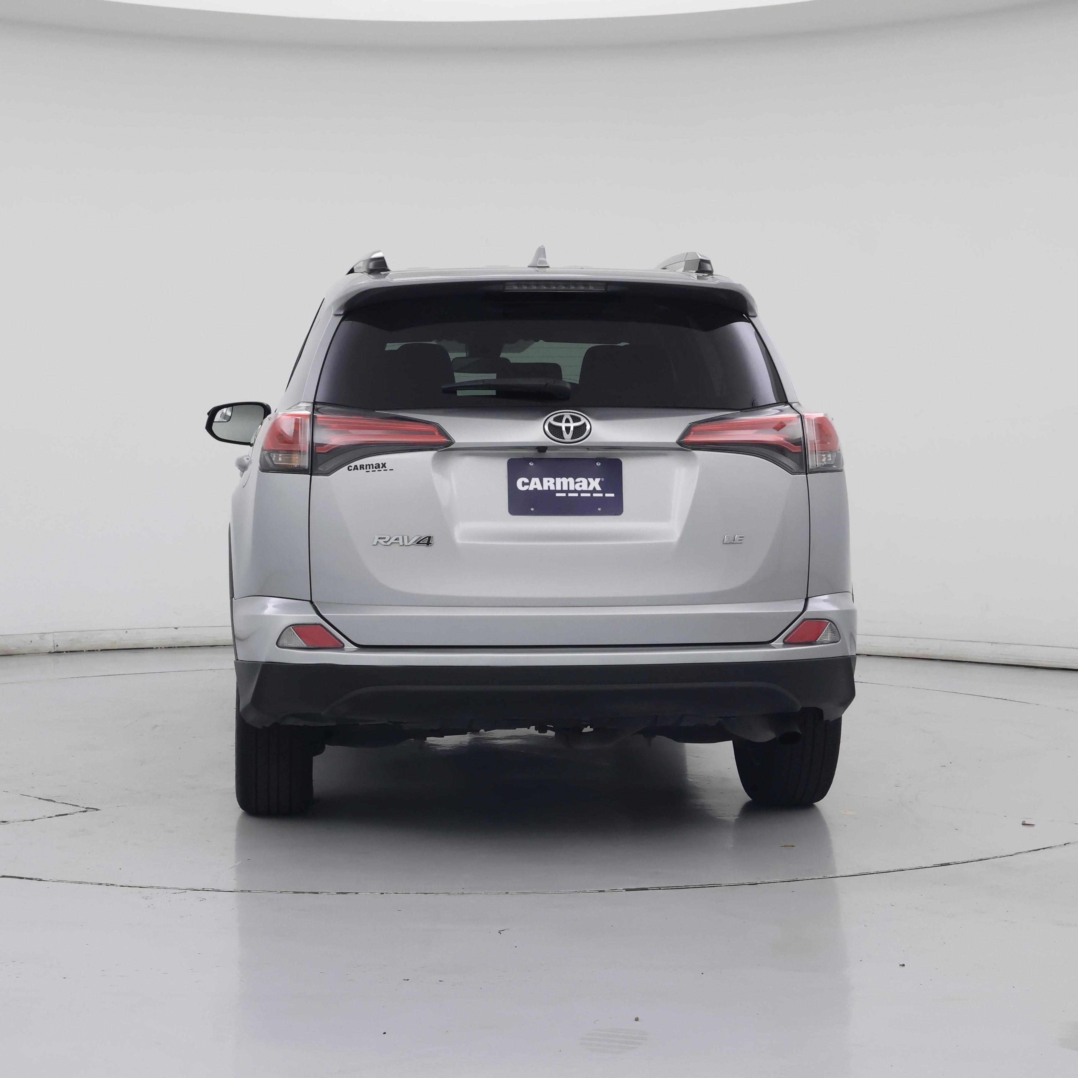 Thumbnail: 2017 Toyota RAV4 - 6