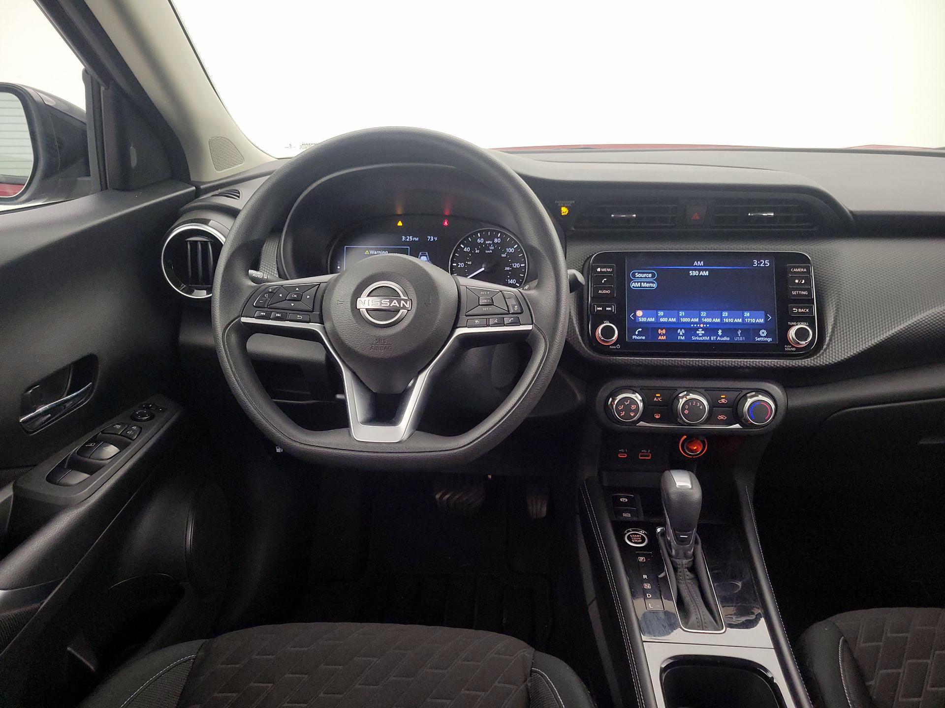 Thumbnail: 2023 Nissan Kicks - 10