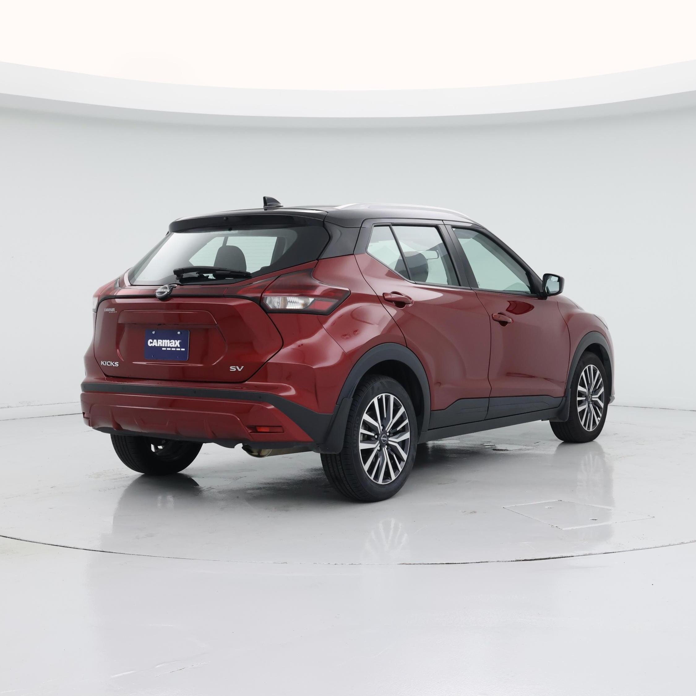 Thumbnail: 2023 Nissan Kicks - 8