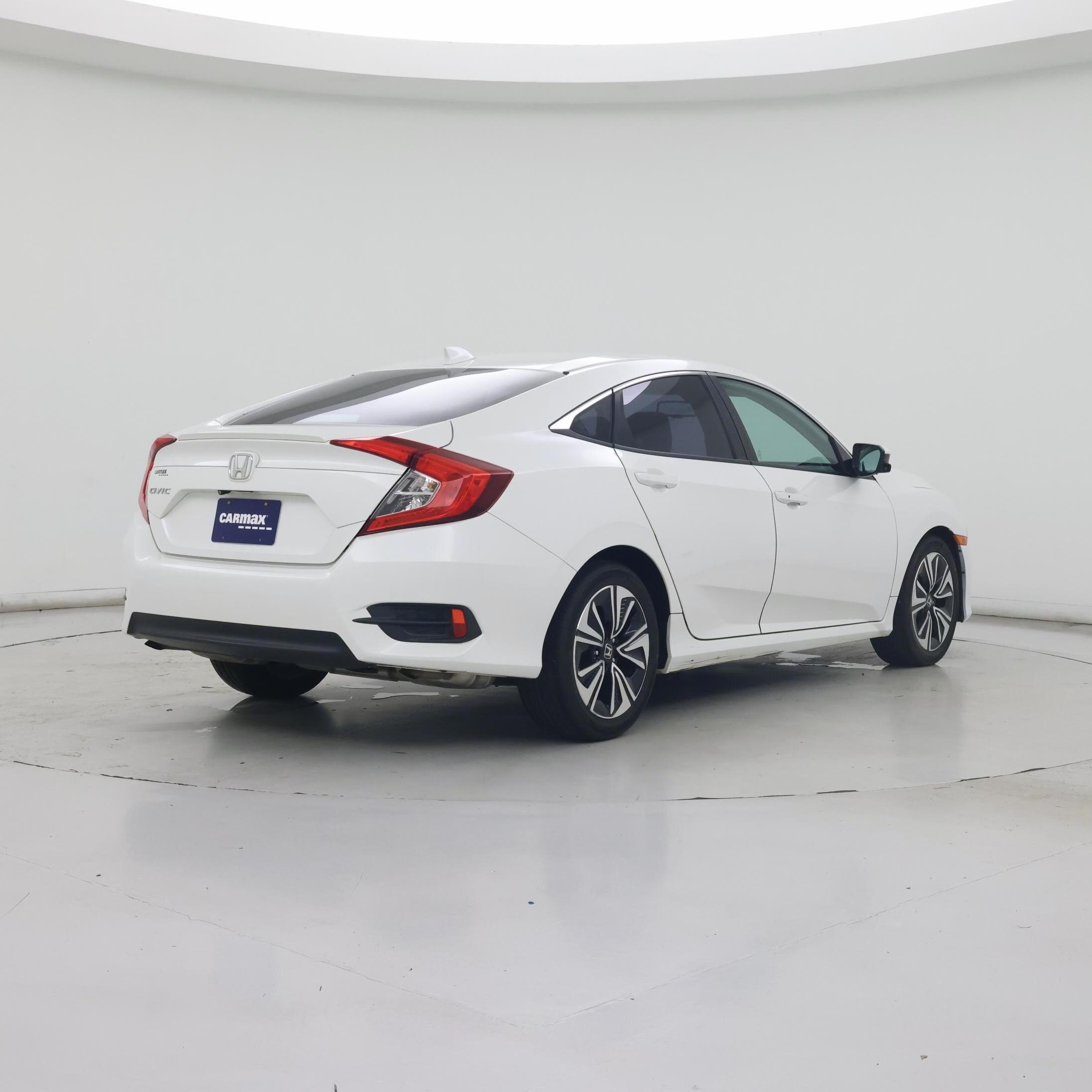 Thumbnail: 2017 Honda Civic - 8