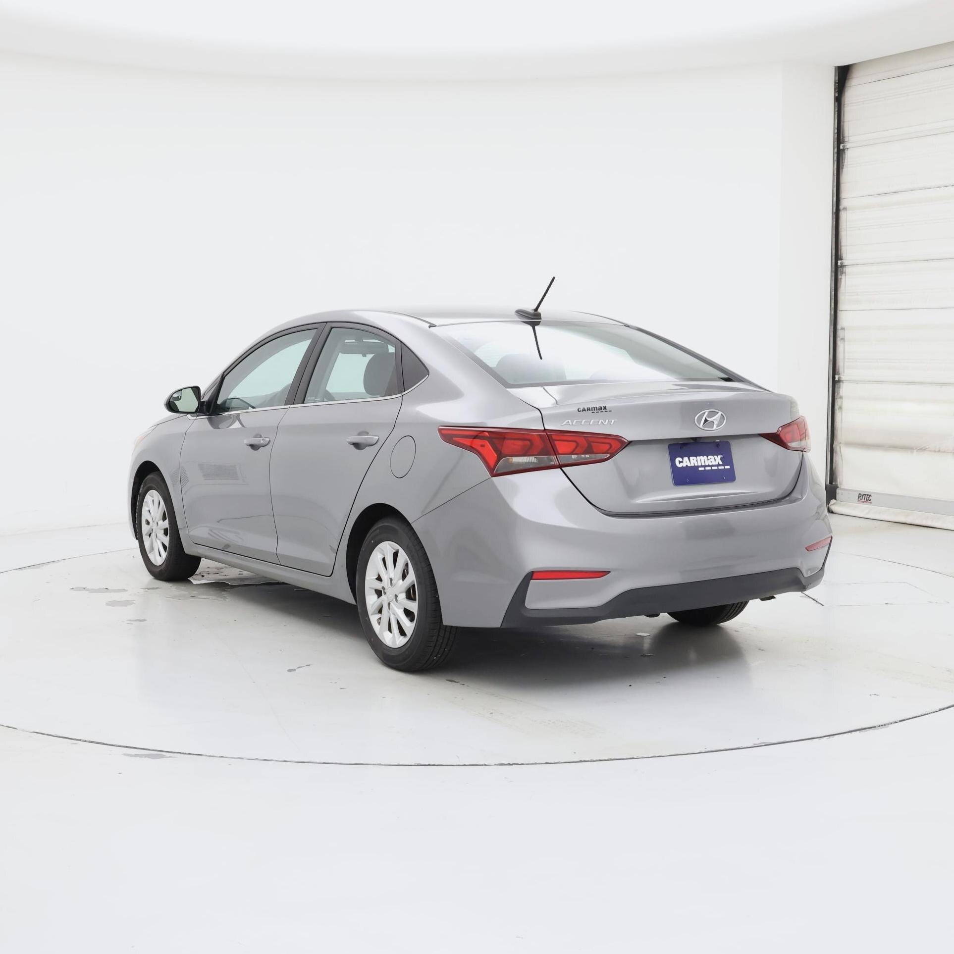 Thumbnail: 2022 Hyundai Accent - 2