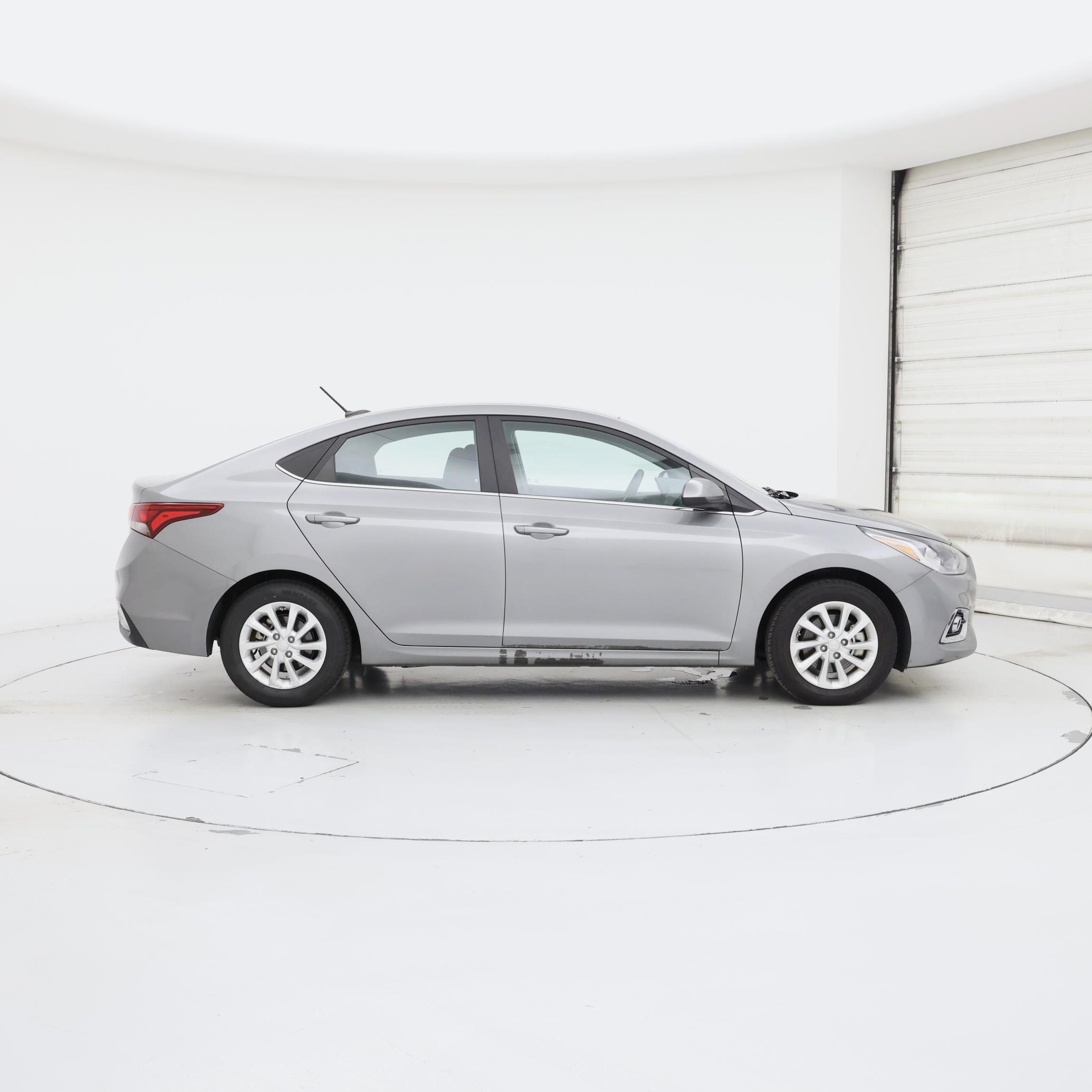 Thumbnail: 2022 Hyundai Accent - 7