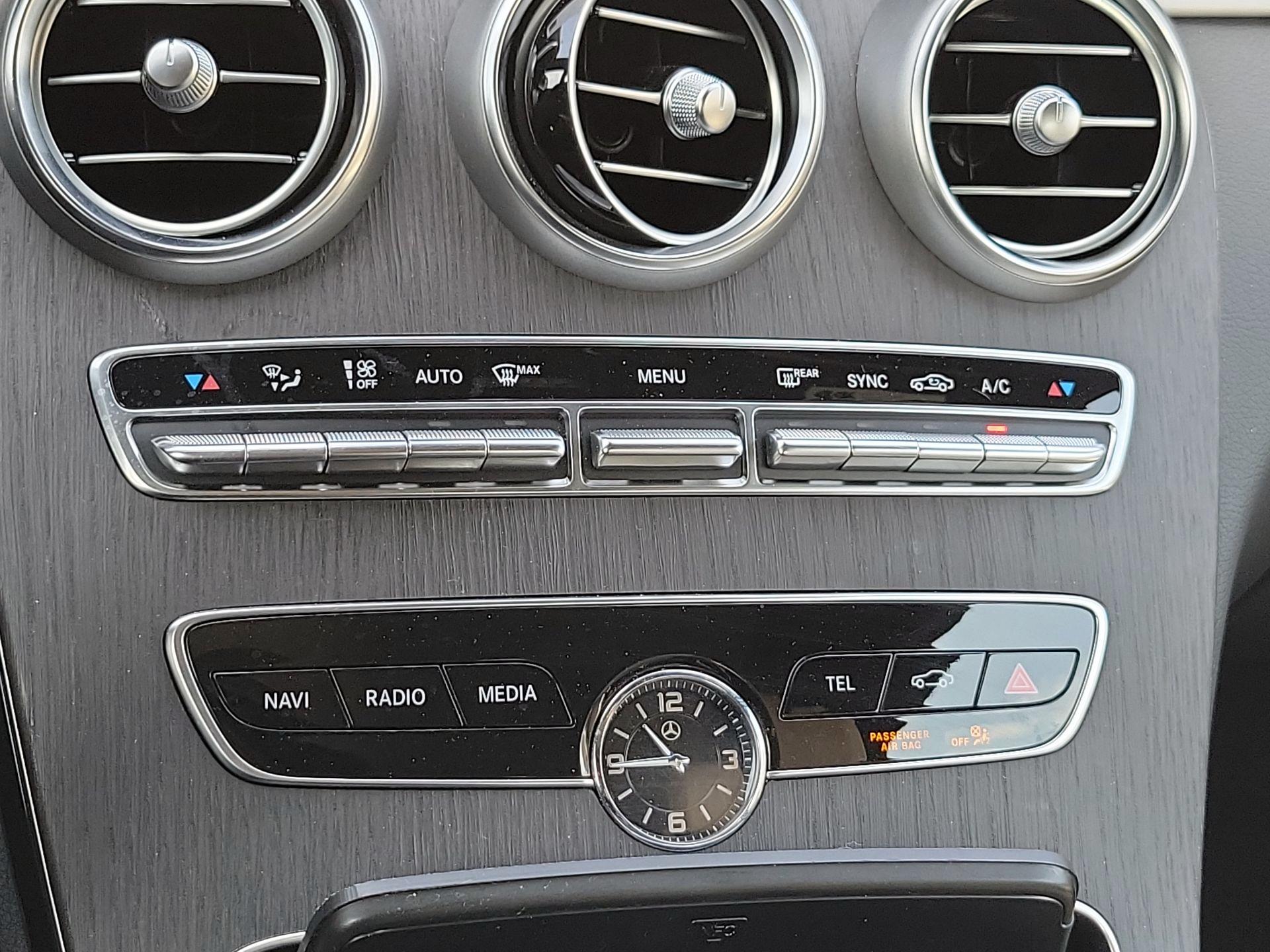 Thumbnail: 2023 Mercedes-Benz C-Class - 16