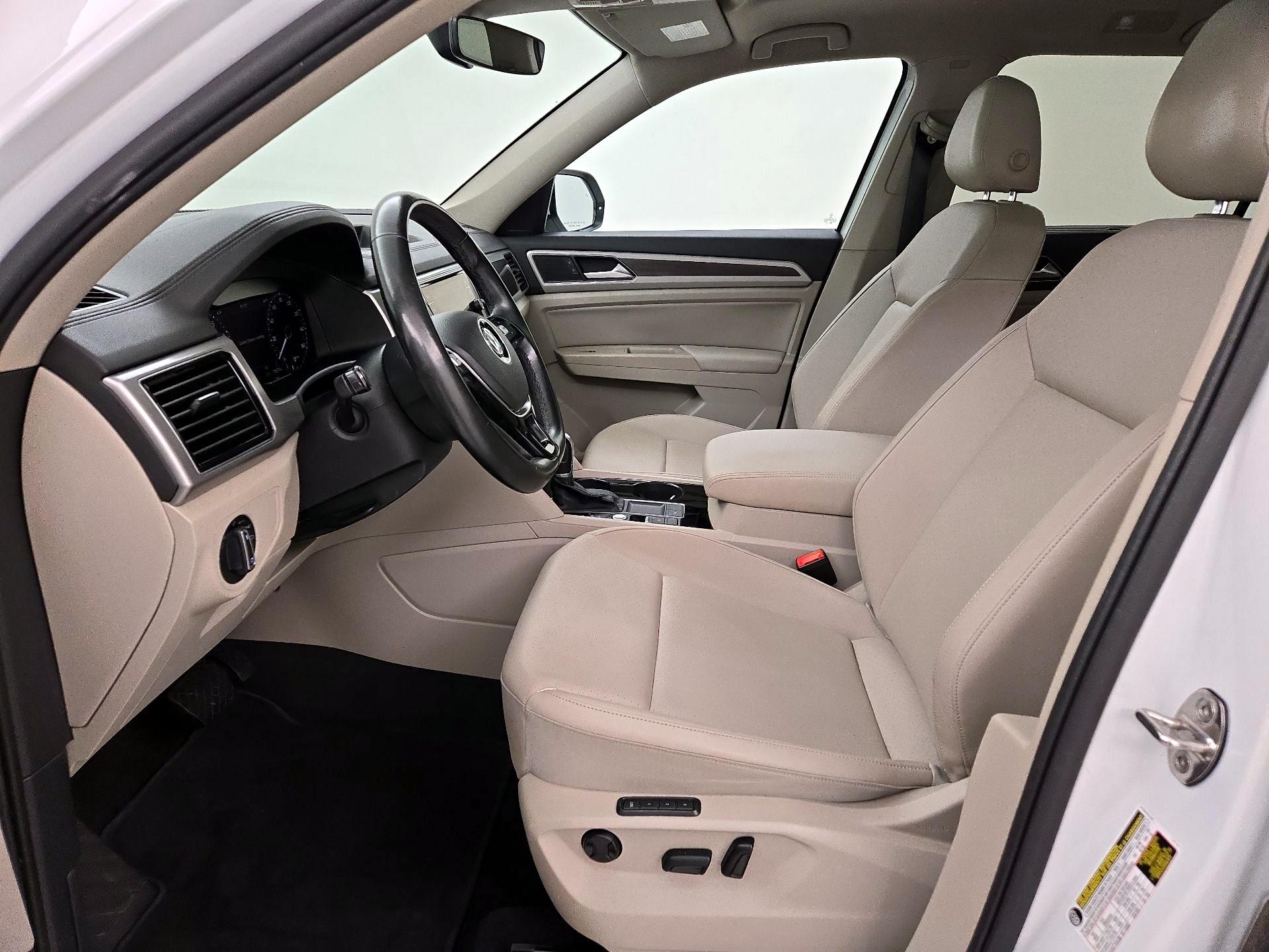 Thumbnail: 2019 Volkswagen Atlas - 11