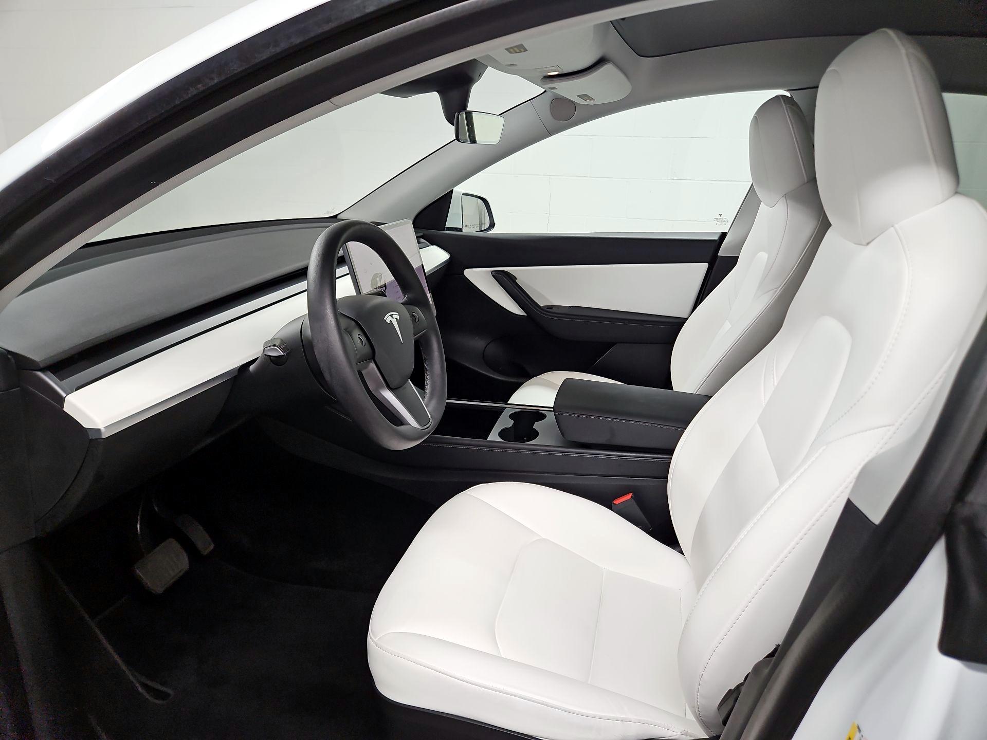 Thumbnail: 2021 Tesla Model Y - 11