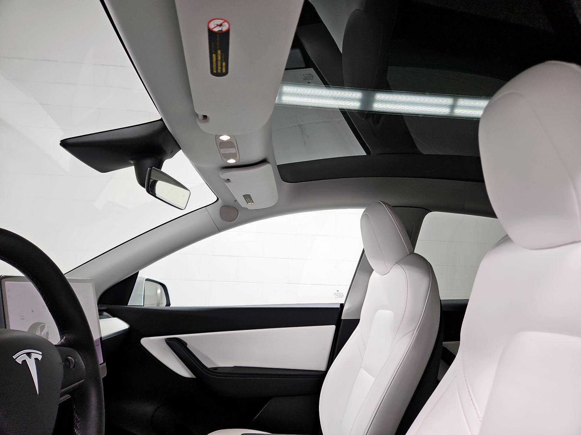 Thumbnail: 2021 Tesla Model Y - 19