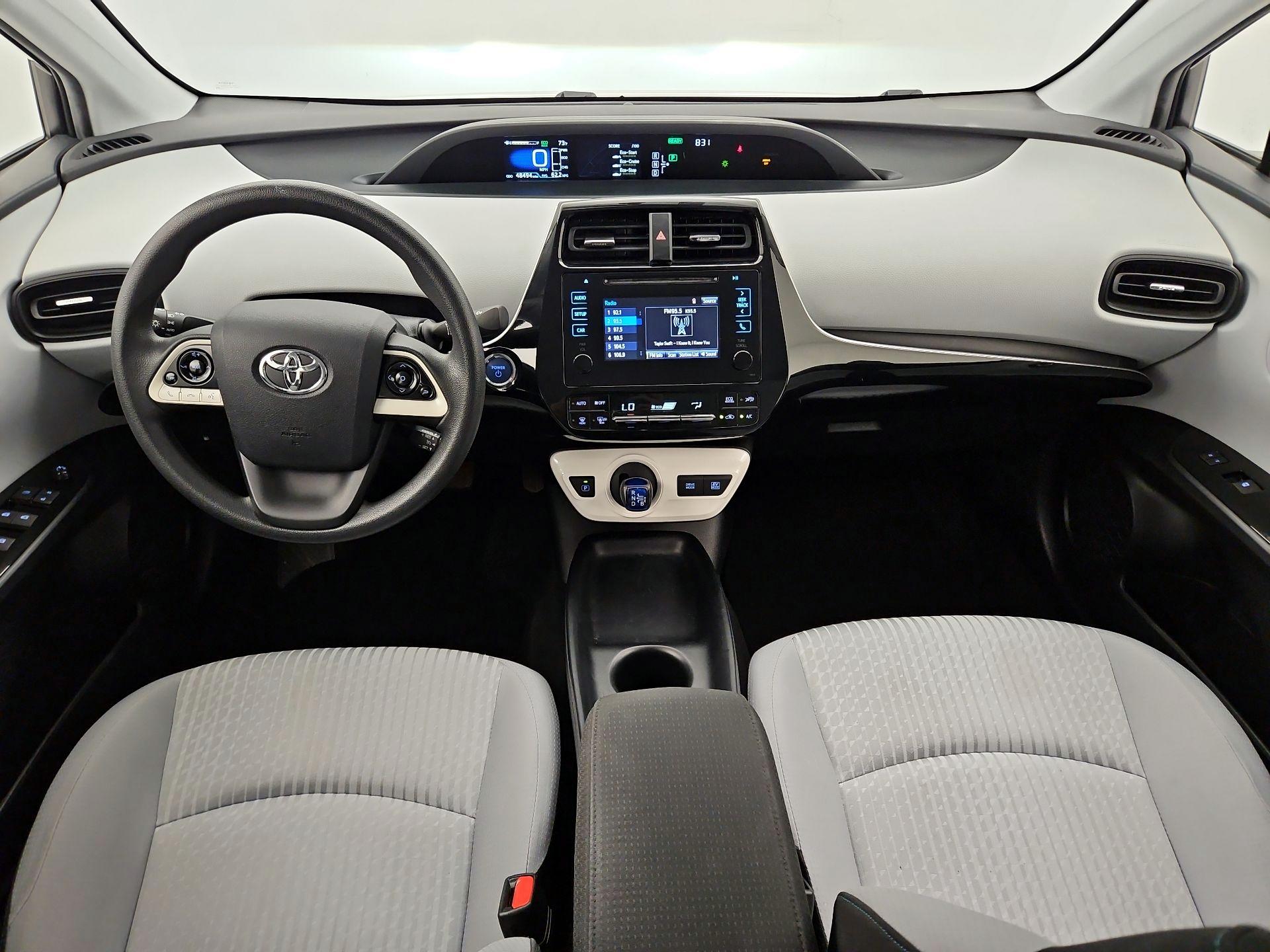 Thumbnail: 2016 Toyota Prius - 9