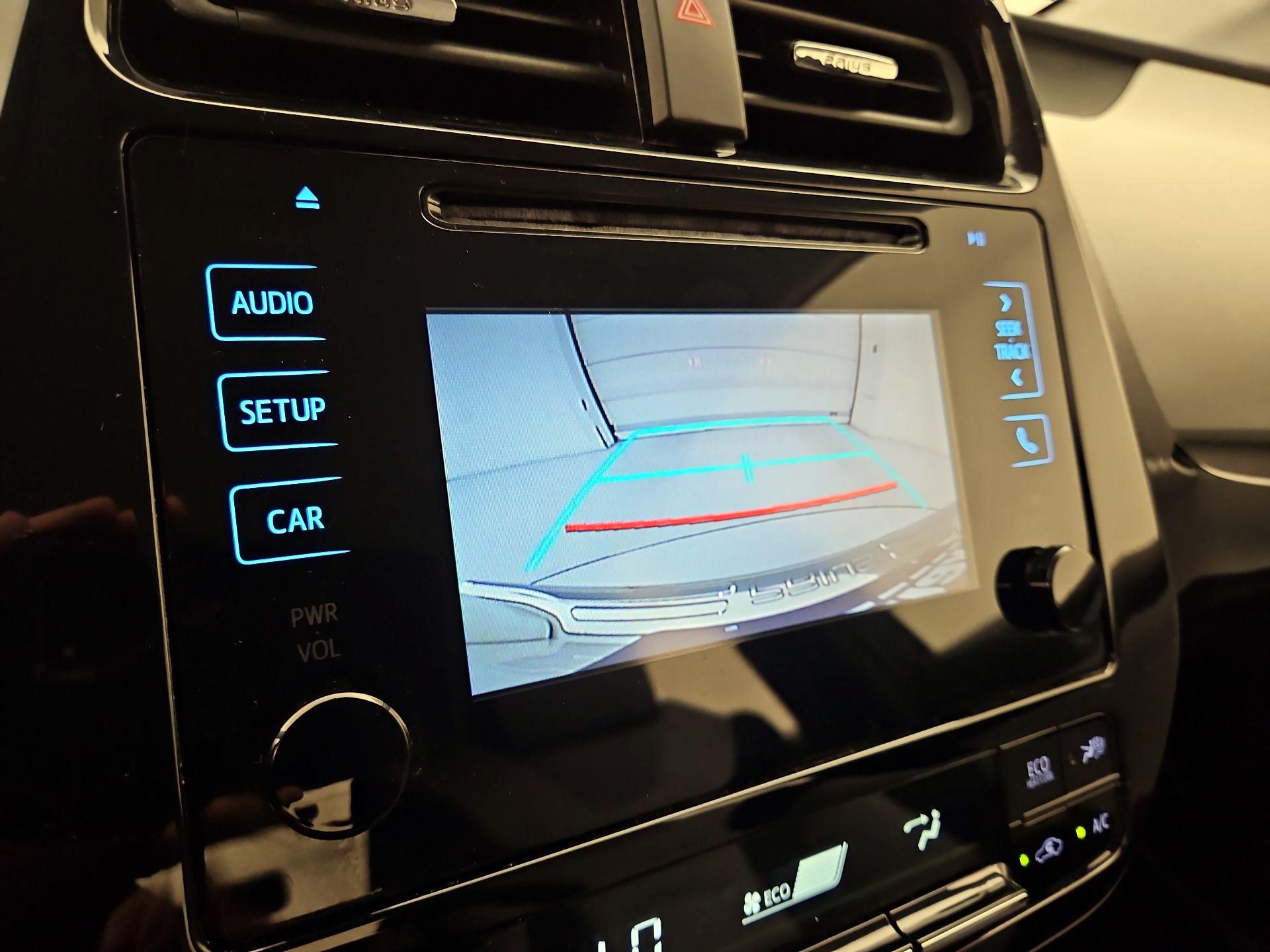 Thumbnail: 2016 Toyota Prius - 14