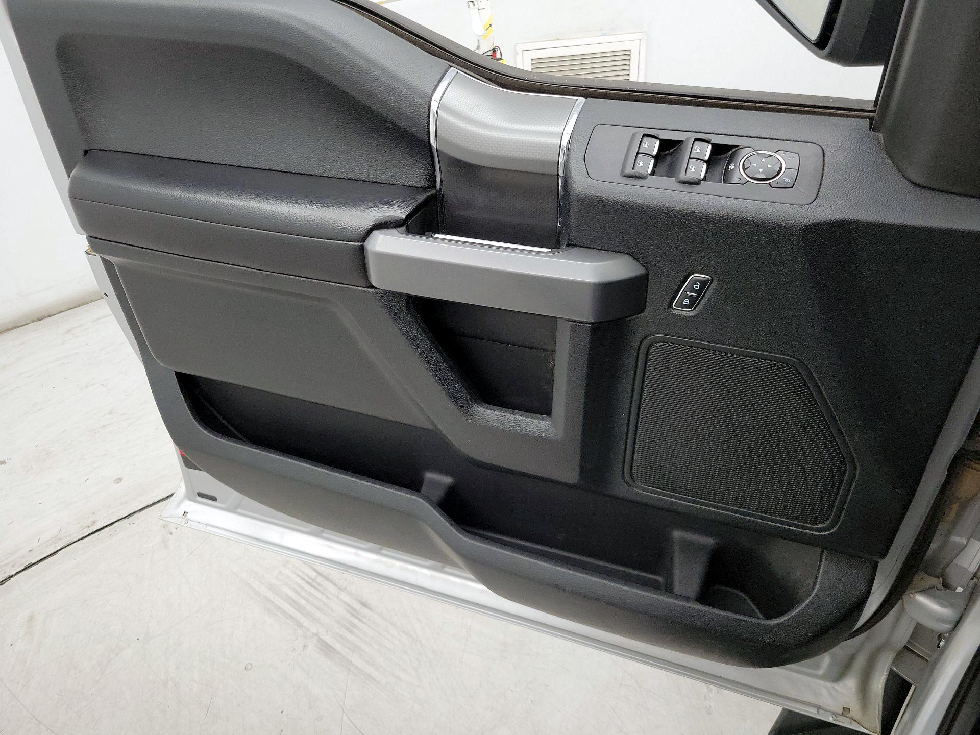 Thumbnail: 2016 Ford F-150 - 12