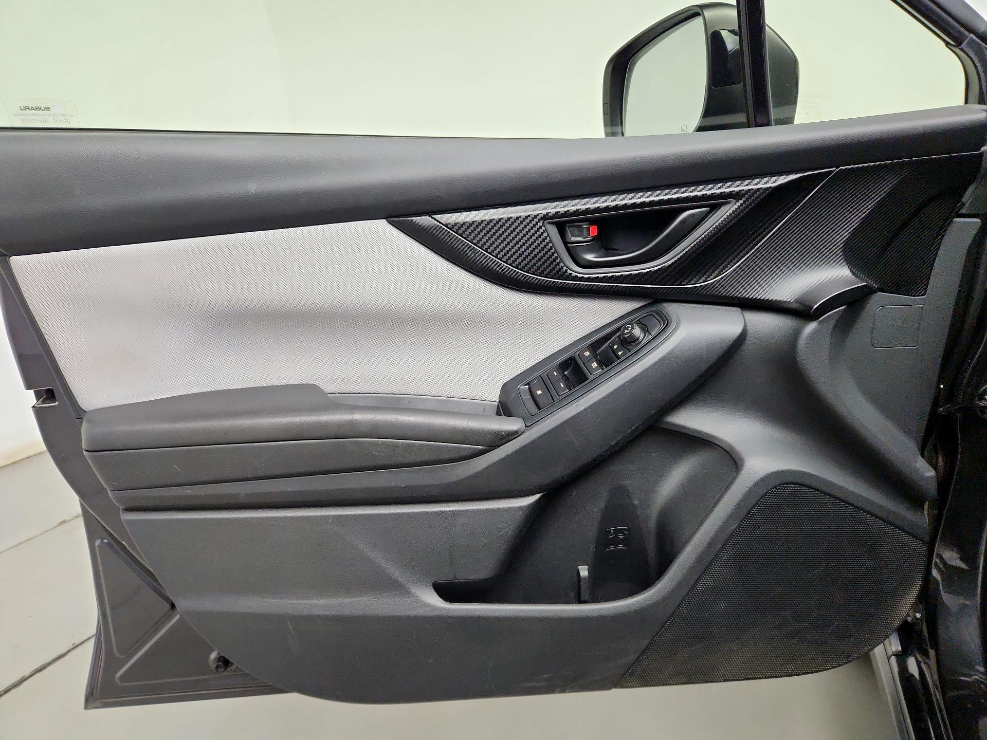 Thumbnail: 2019 Subaru Crosstrek - 12