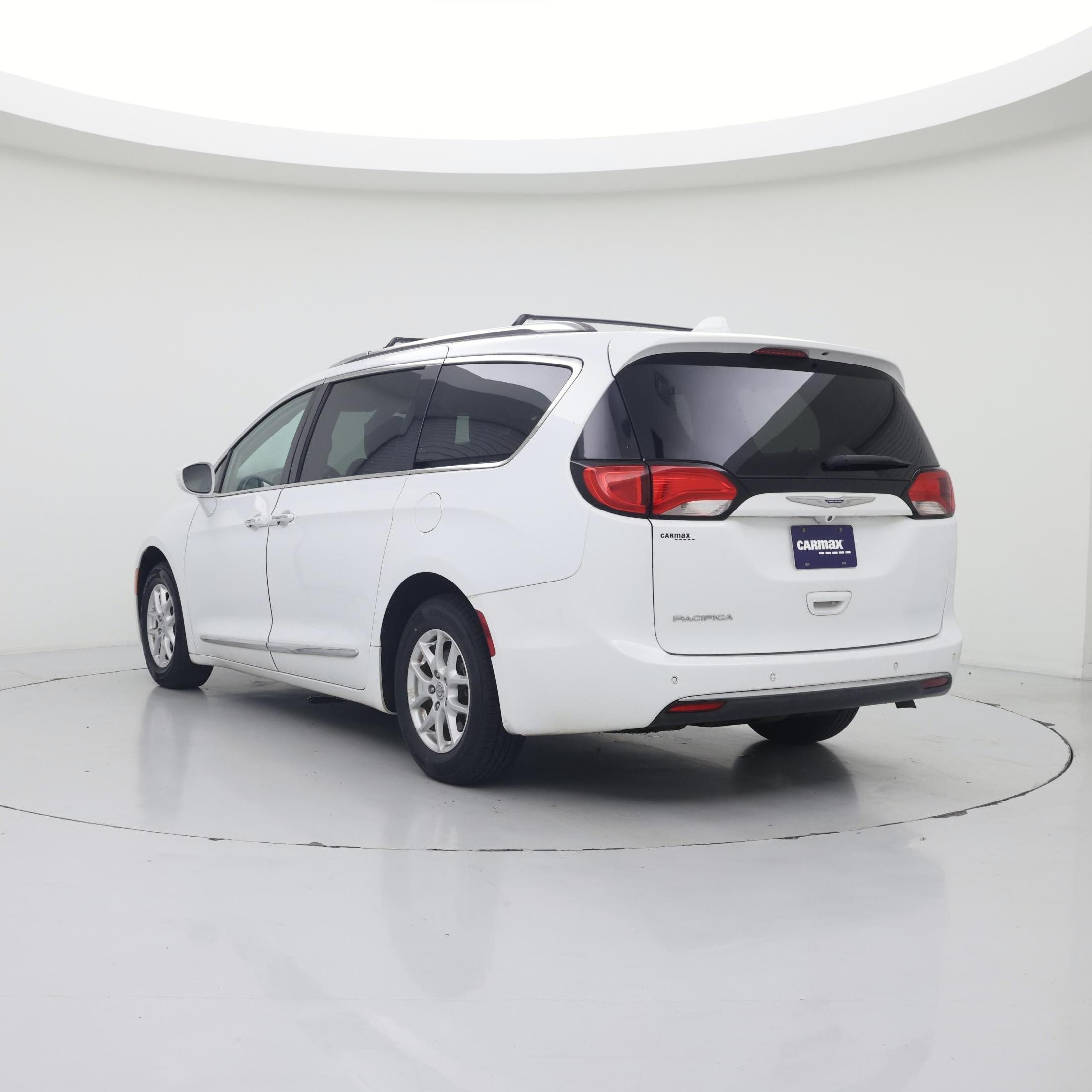 Thumbnail: 2020 Chrysler Pacifica - 2