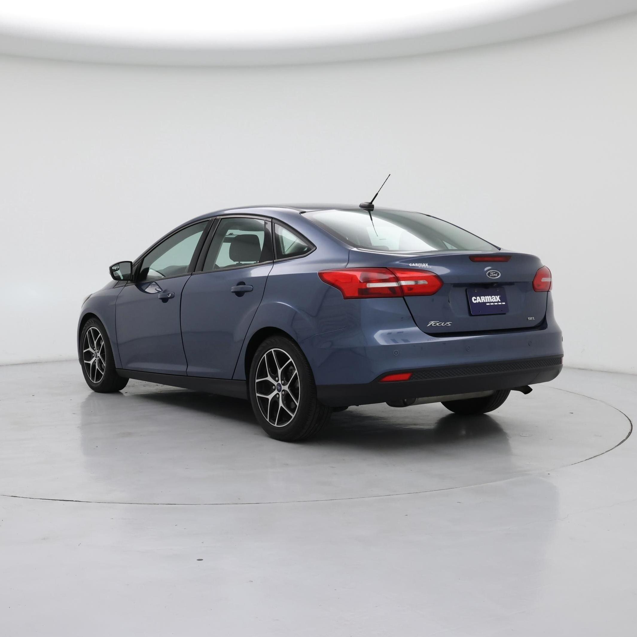 Thumbnail: 2018 Ford Focus - 2