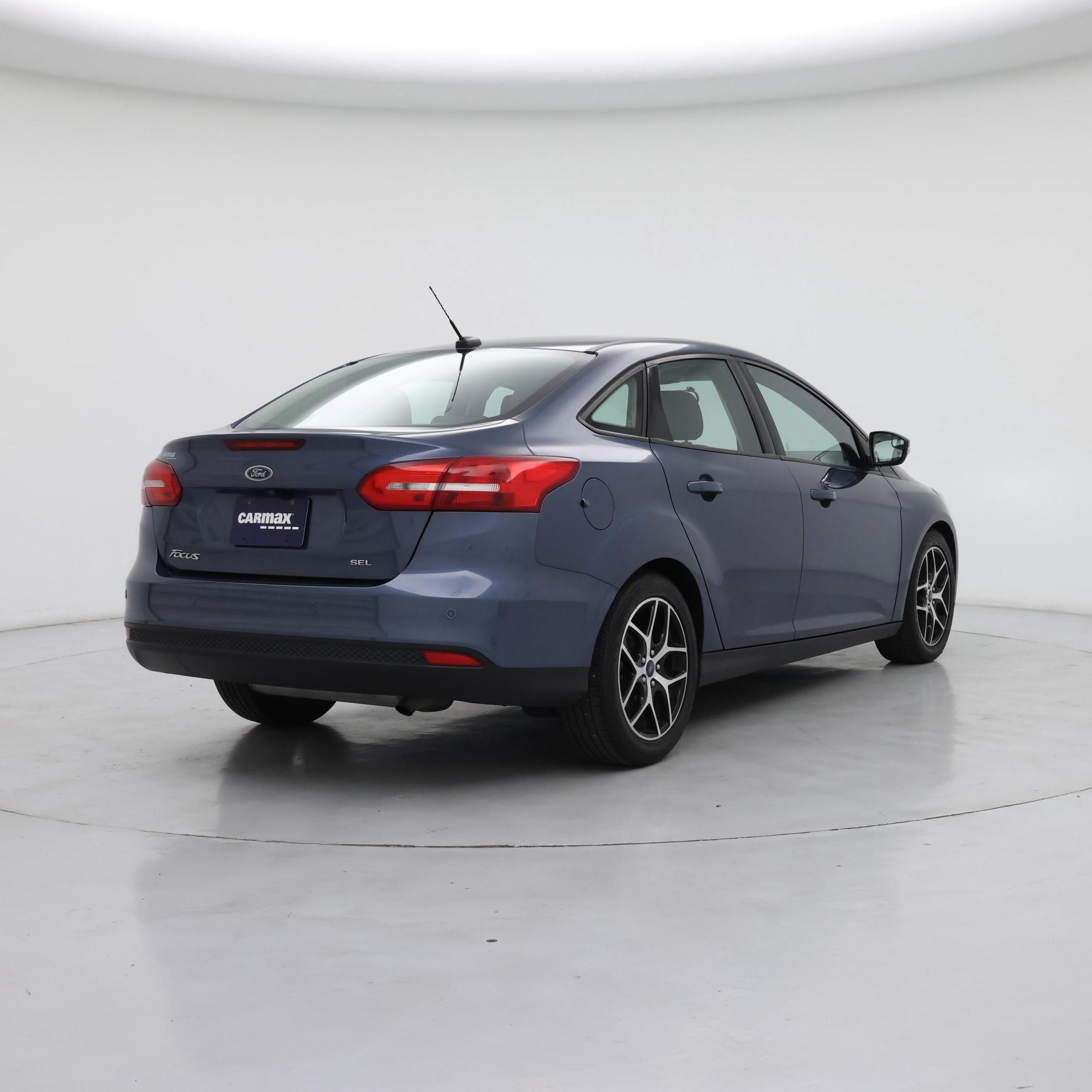 Thumbnail: 2018 Ford Focus - 8