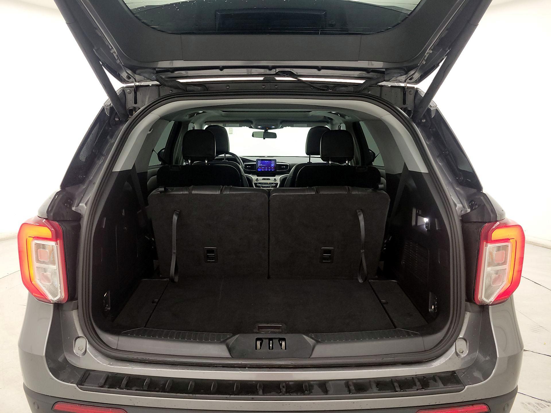 Thumbnail: 2021 Ford Explorer - 20