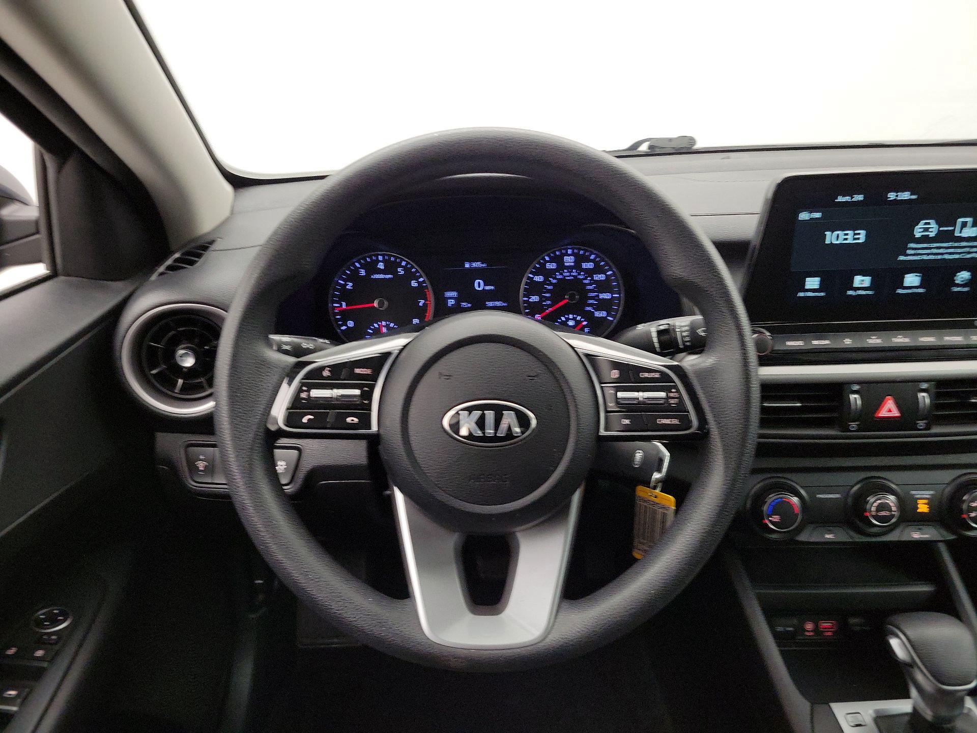 Thumbnail: 2021 Kia Forte - 10