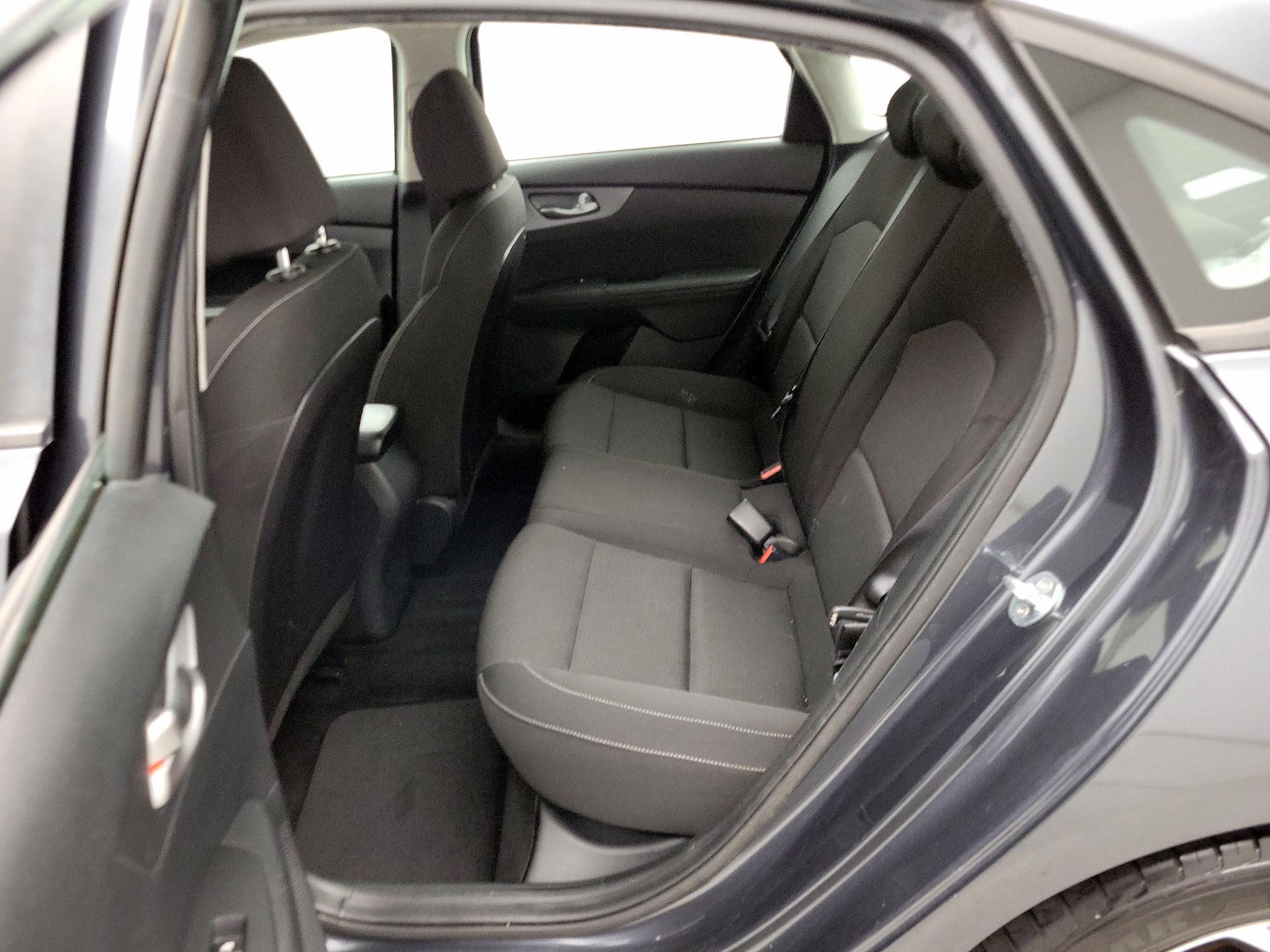 Thumbnail: 2021 Kia Forte - 19