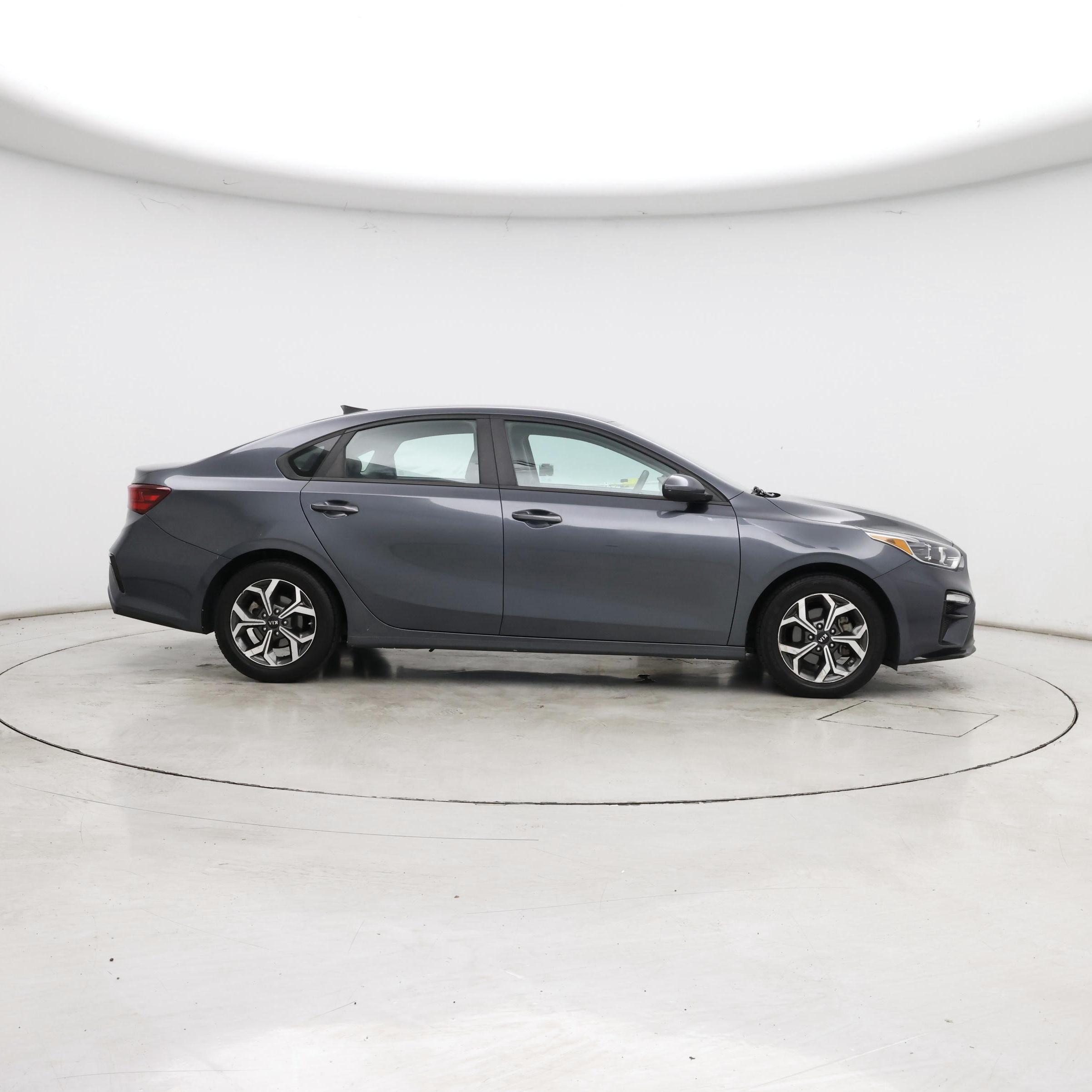 Thumbnail: 2021 Kia Forte - 7