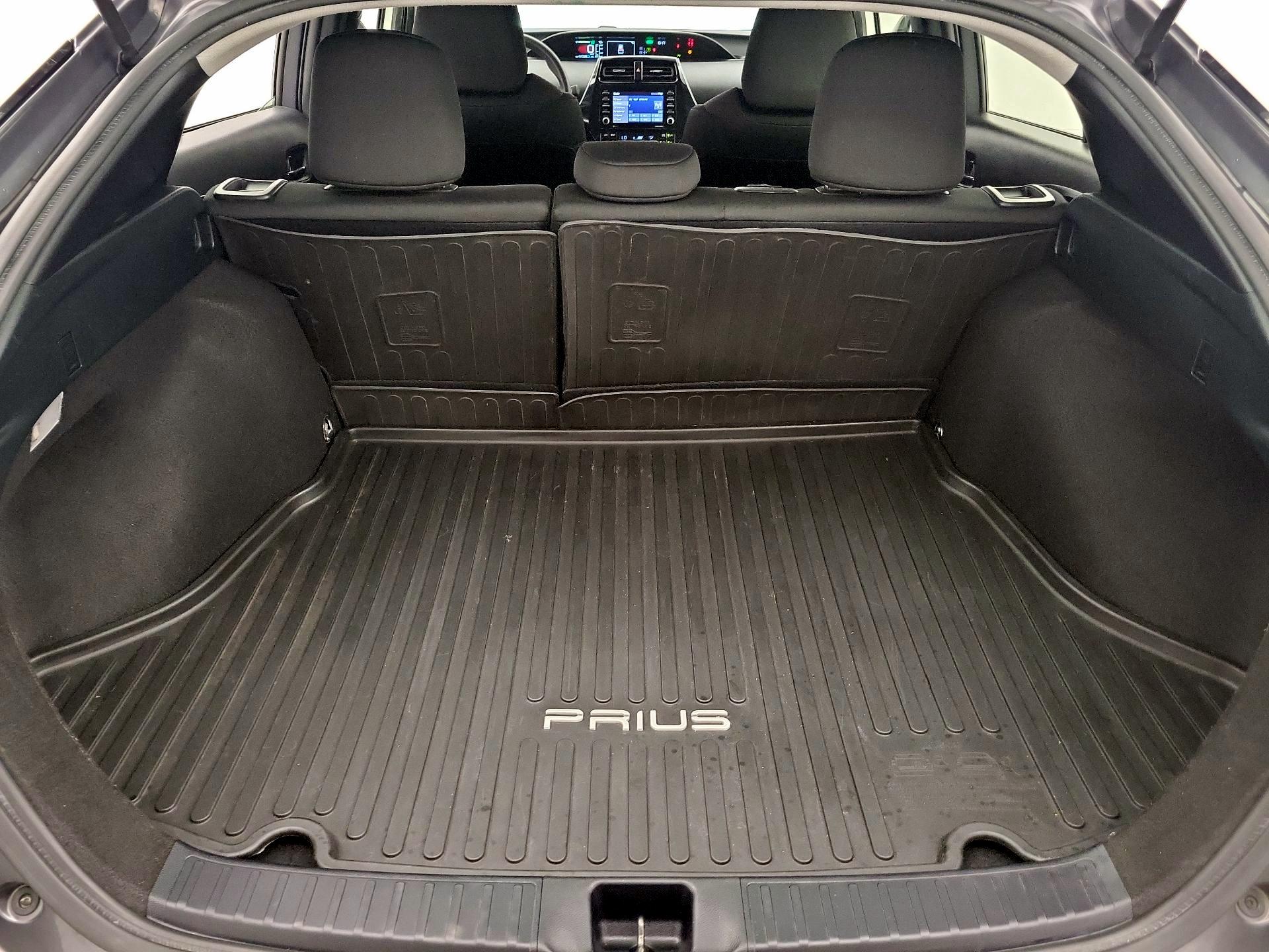 Thumbnail: 2022 Toyota Prius - 20