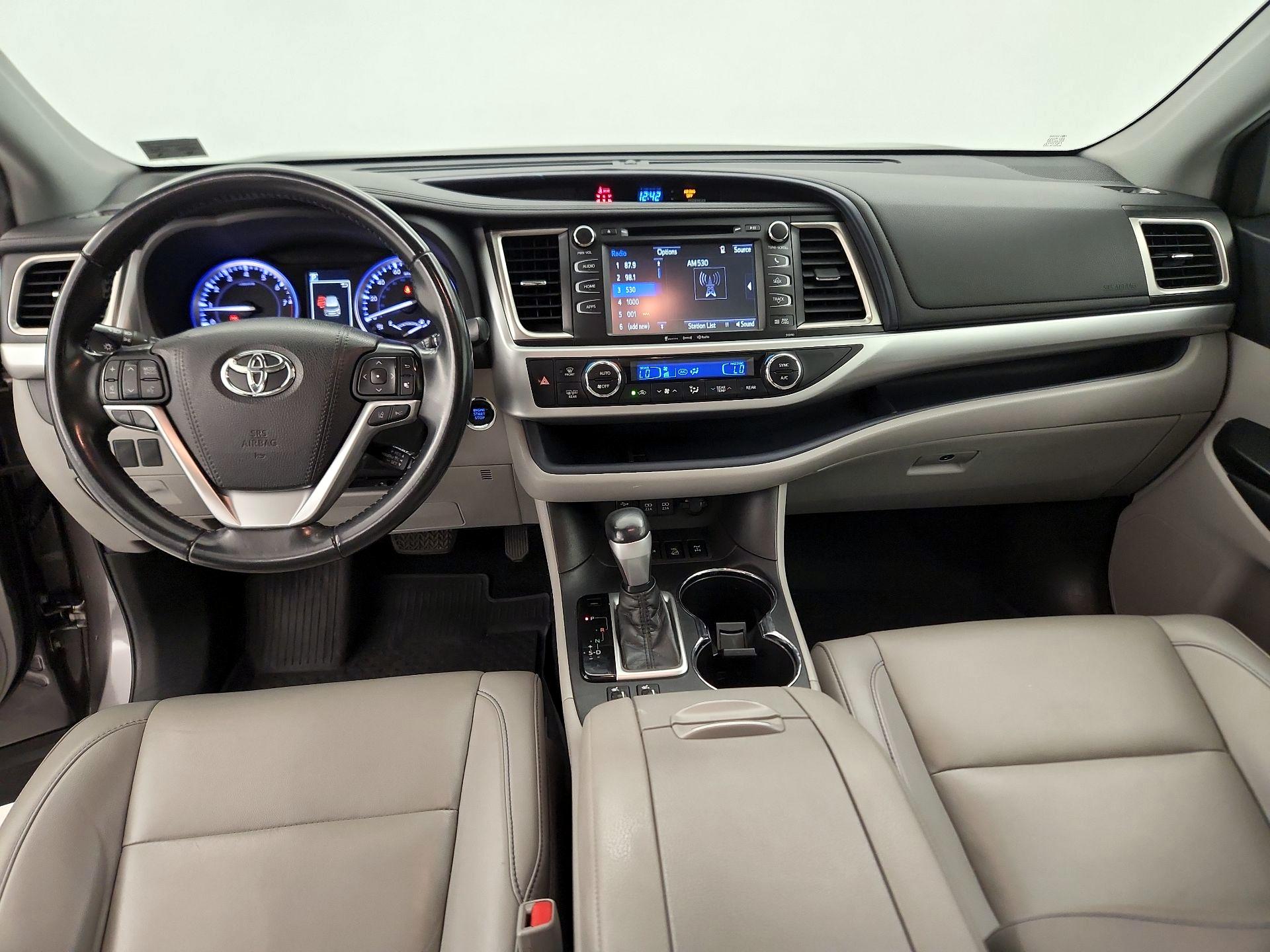 Thumbnail: 2019 Toyota Highlander - 9
