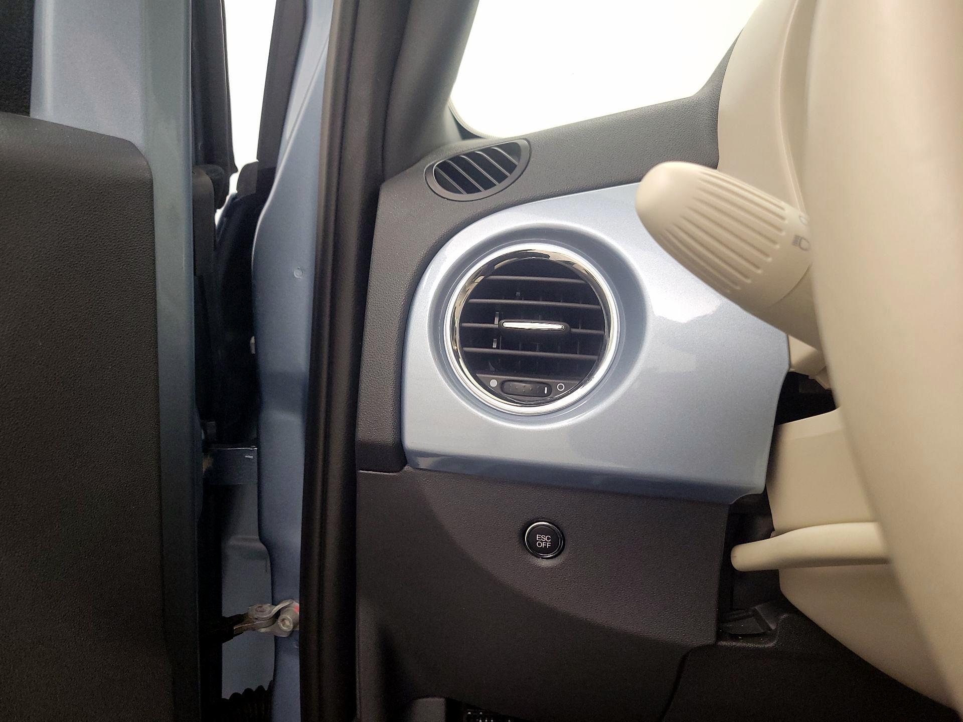 Thumbnail: 2015 Fiat 500 - 13