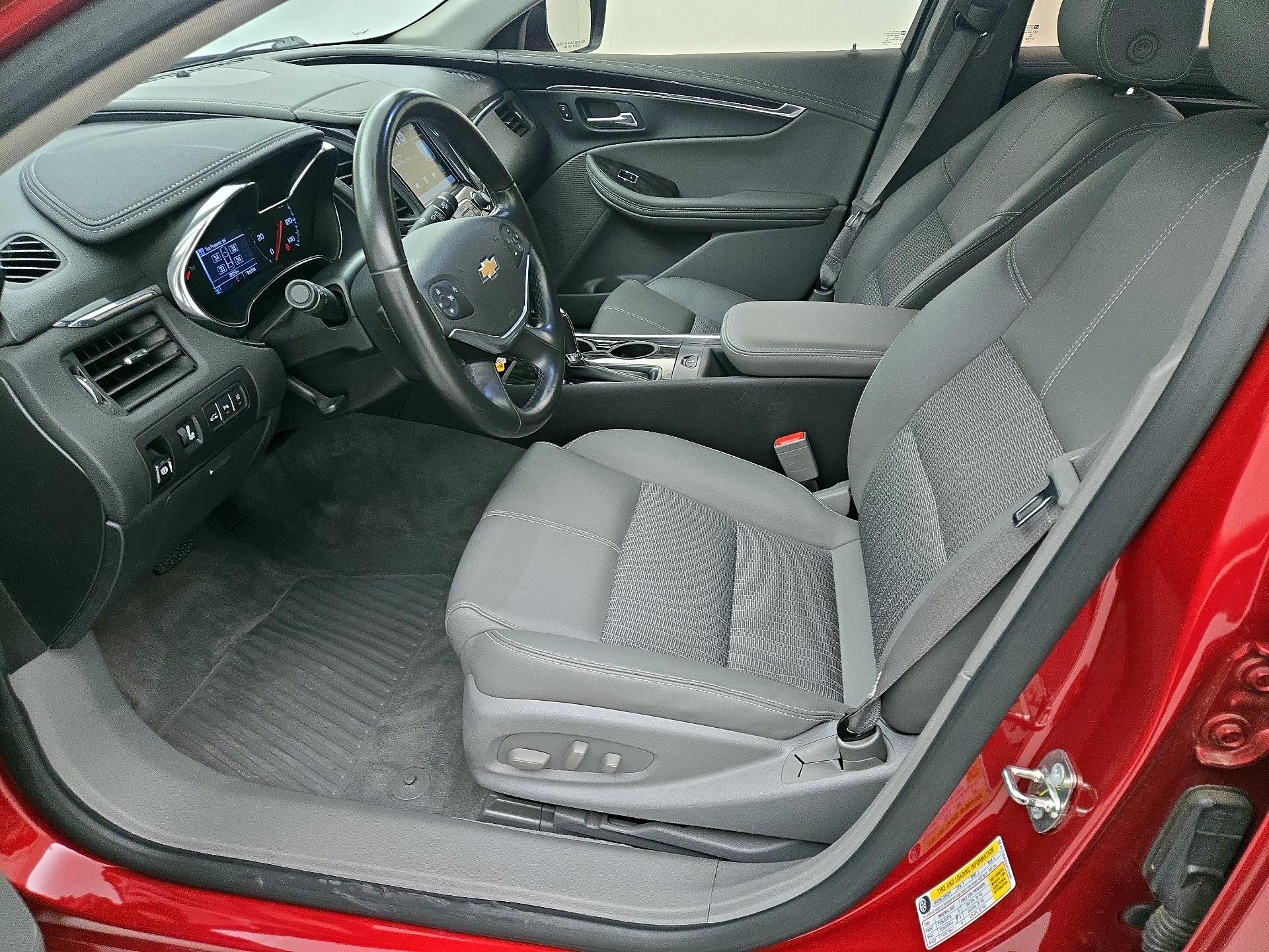 Thumbnail: 2015 Chevrolet Impala - 11