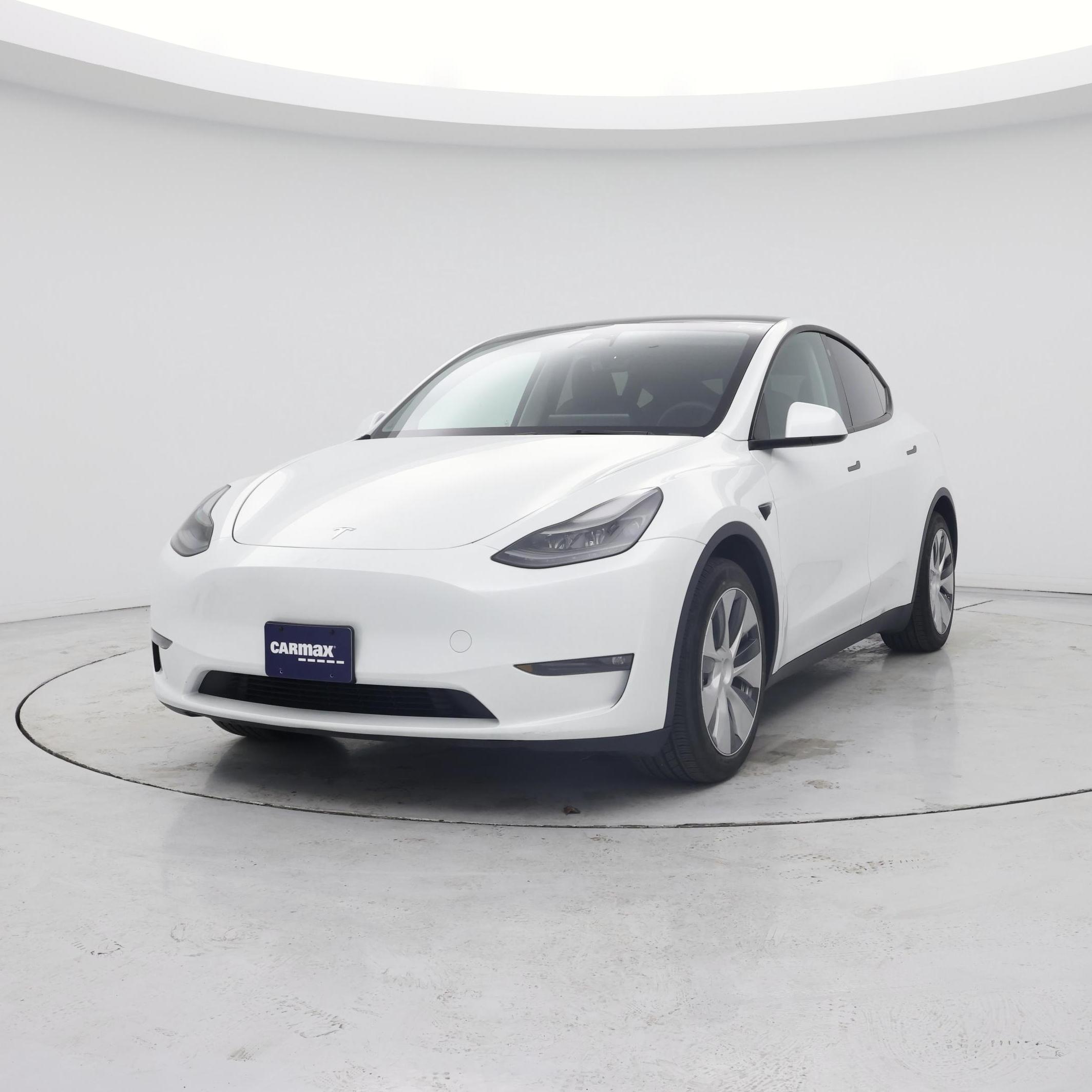 Thumbnail: 2023 Tesla Model Y - 4