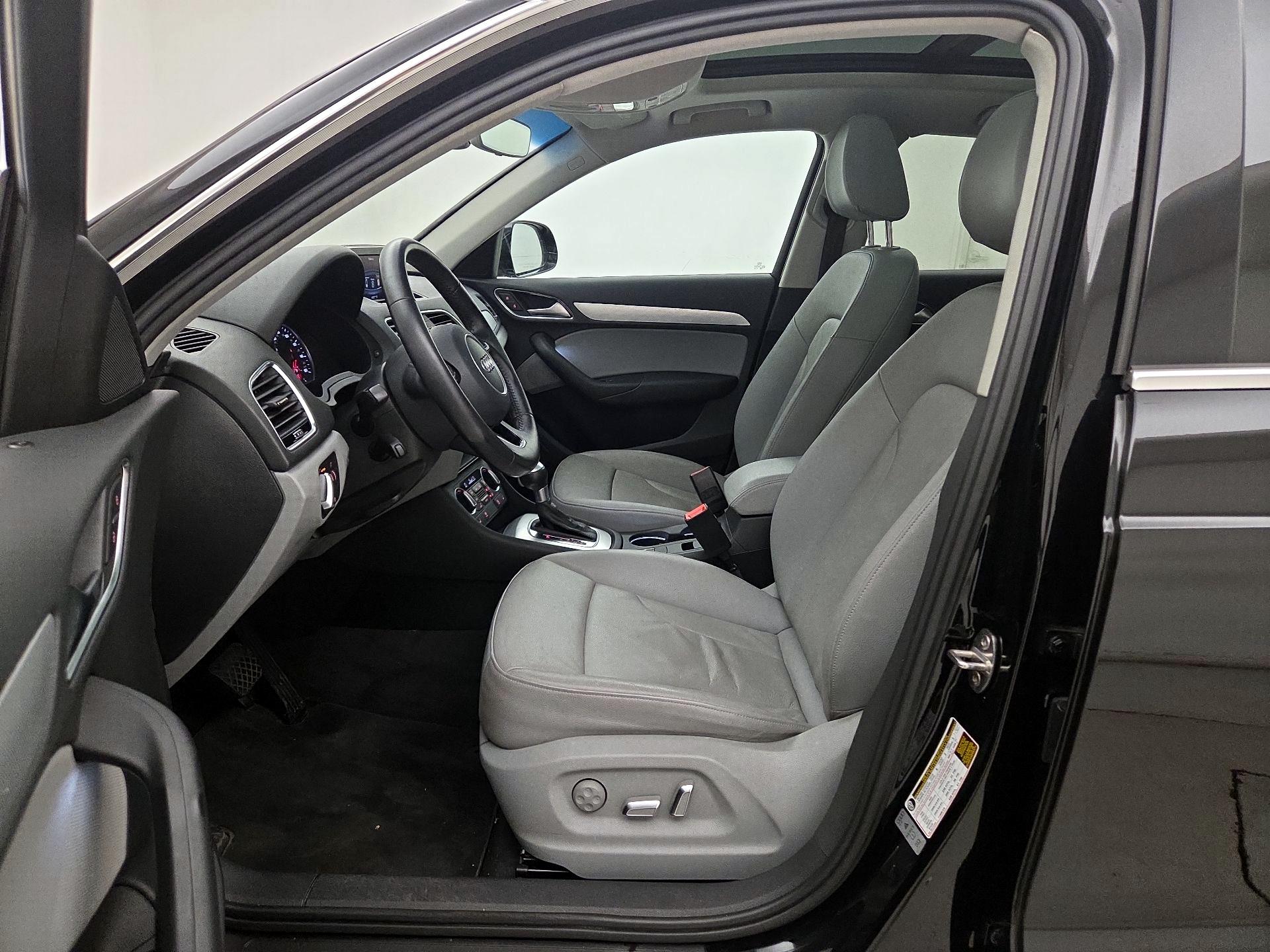 Thumbnail: 2016 Audi Q3 - 11