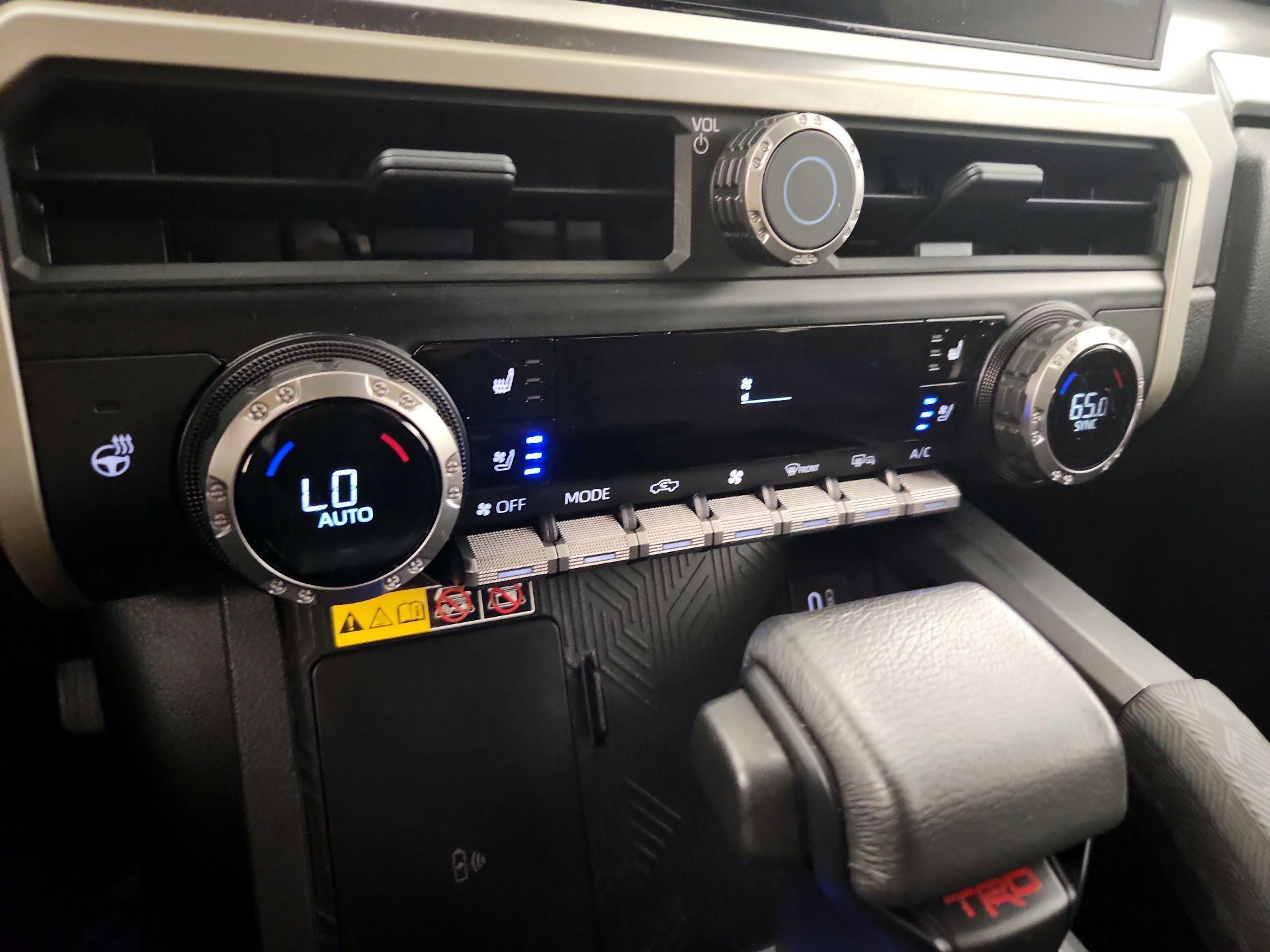 Thumbnail: 2024 Toyota Tacoma - 16