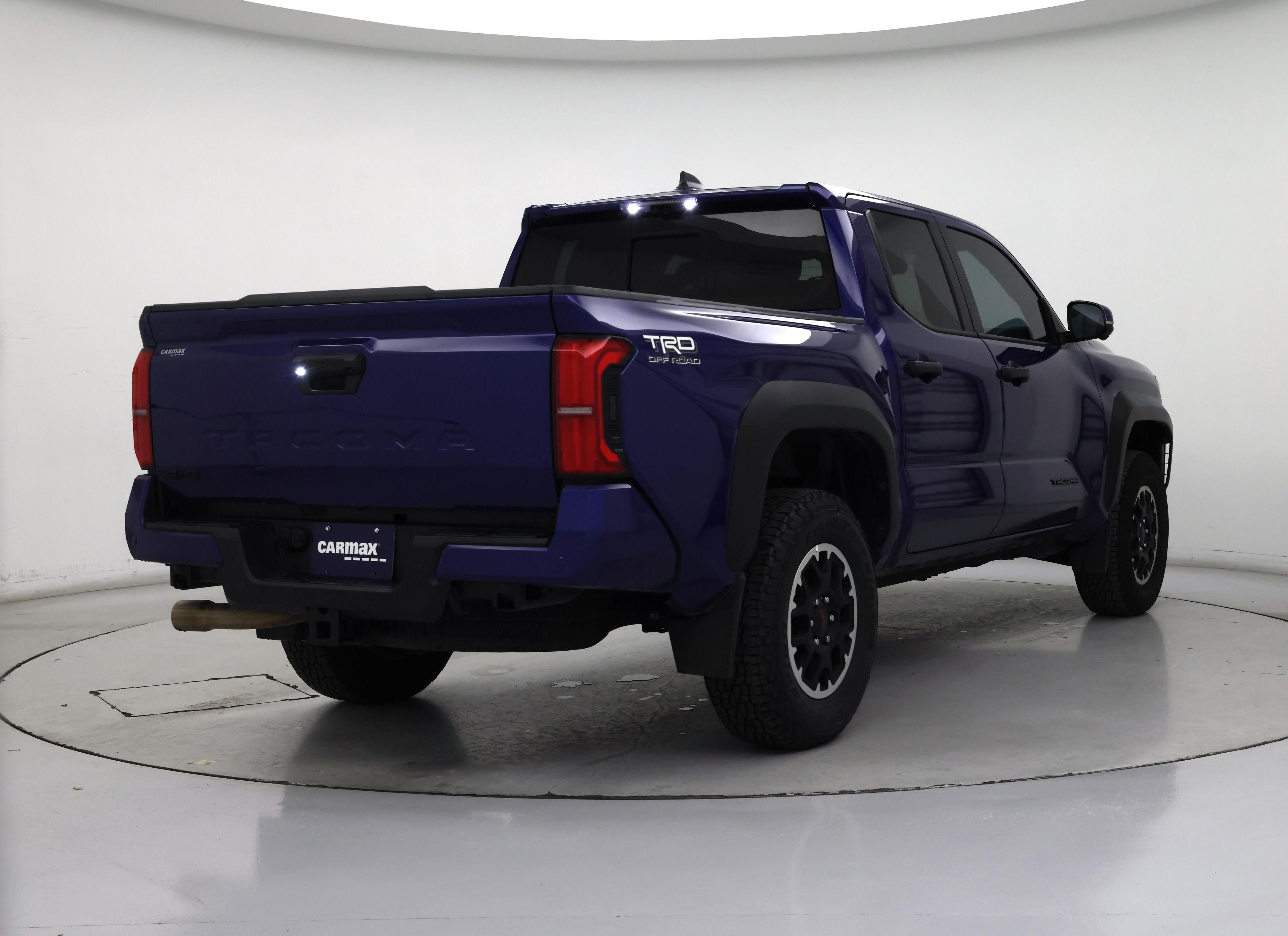 Thumbnail: 2024 Toyota Tacoma - 8
