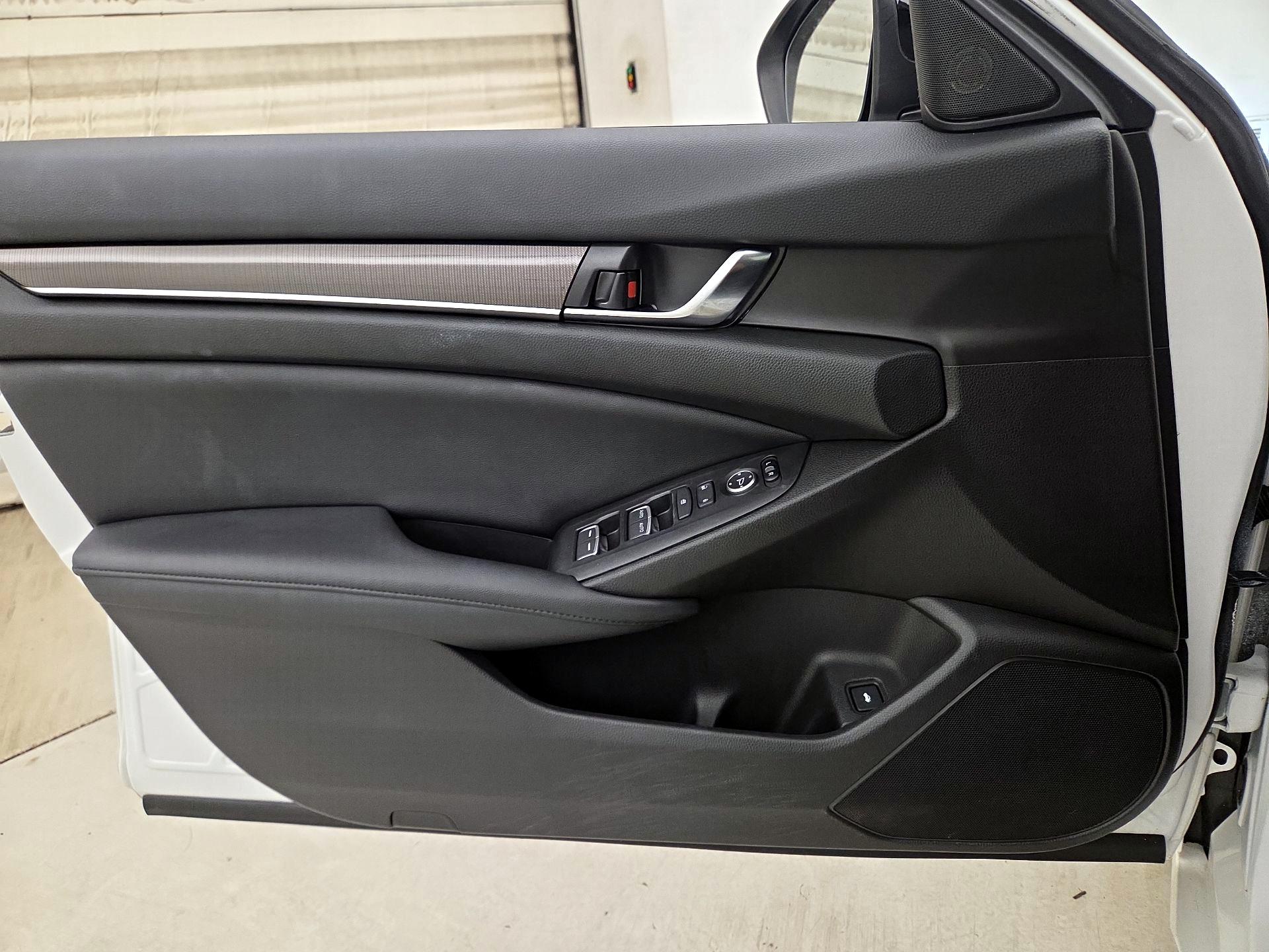 Thumbnail: 2021 Honda Accord - 12