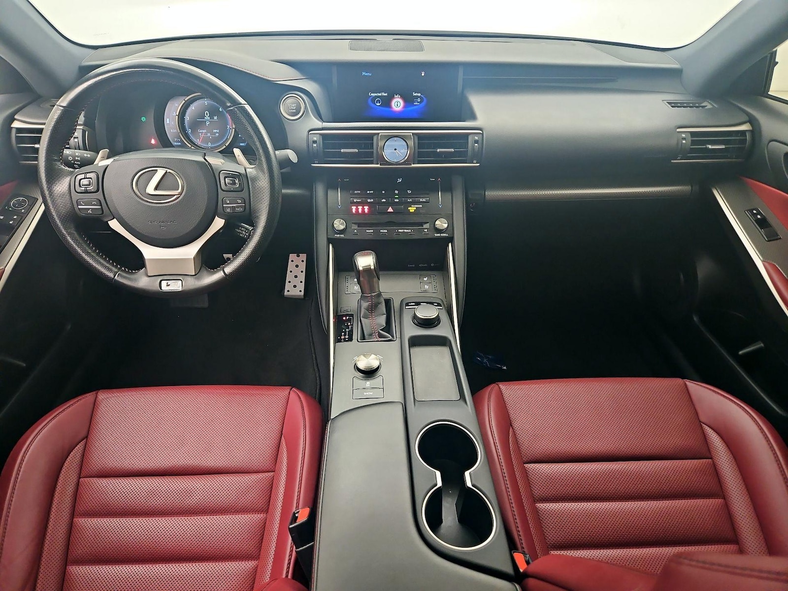 2017 Lexus IS 200t - Photo 10