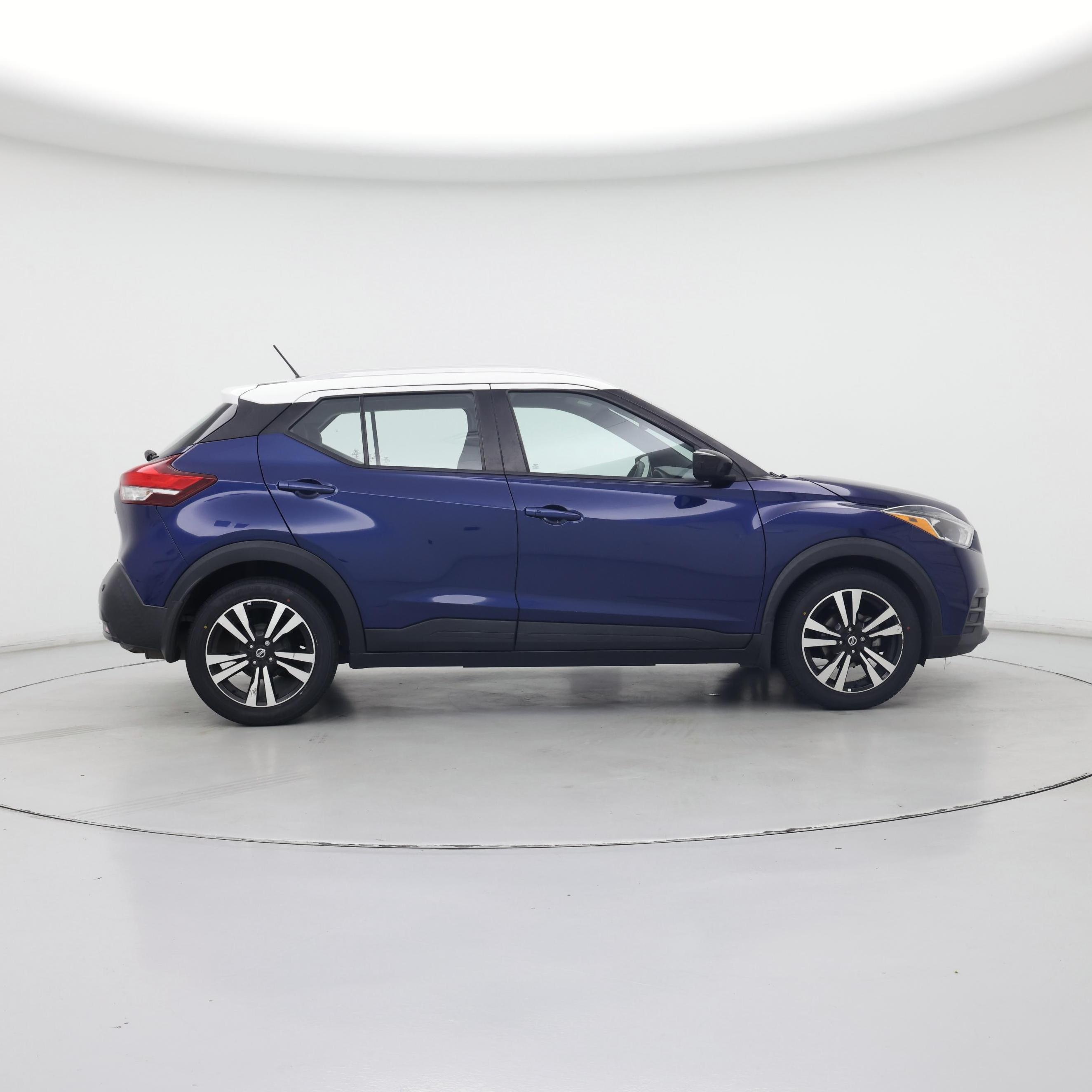Thumbnail: 2020 Nissan Kicks - 7