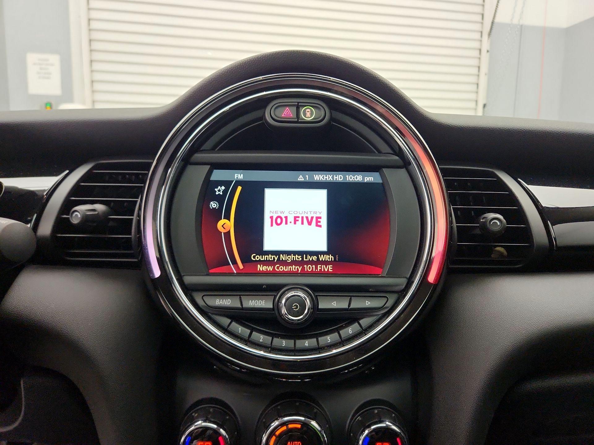 Thumbnail: 2019 MINI Cooper Hardtop - 15