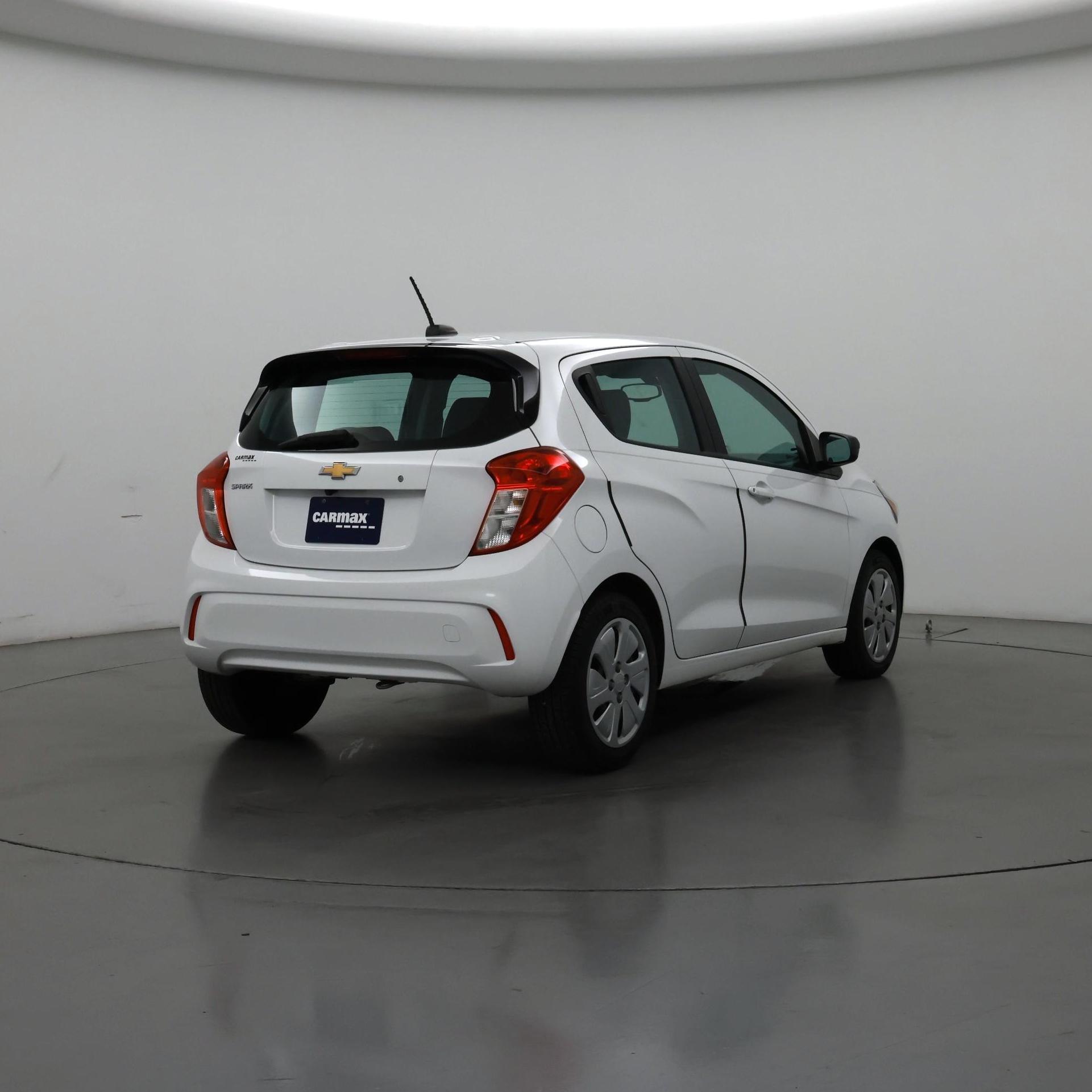 Thumbnail: 2017 Chevrolet Spark - 8