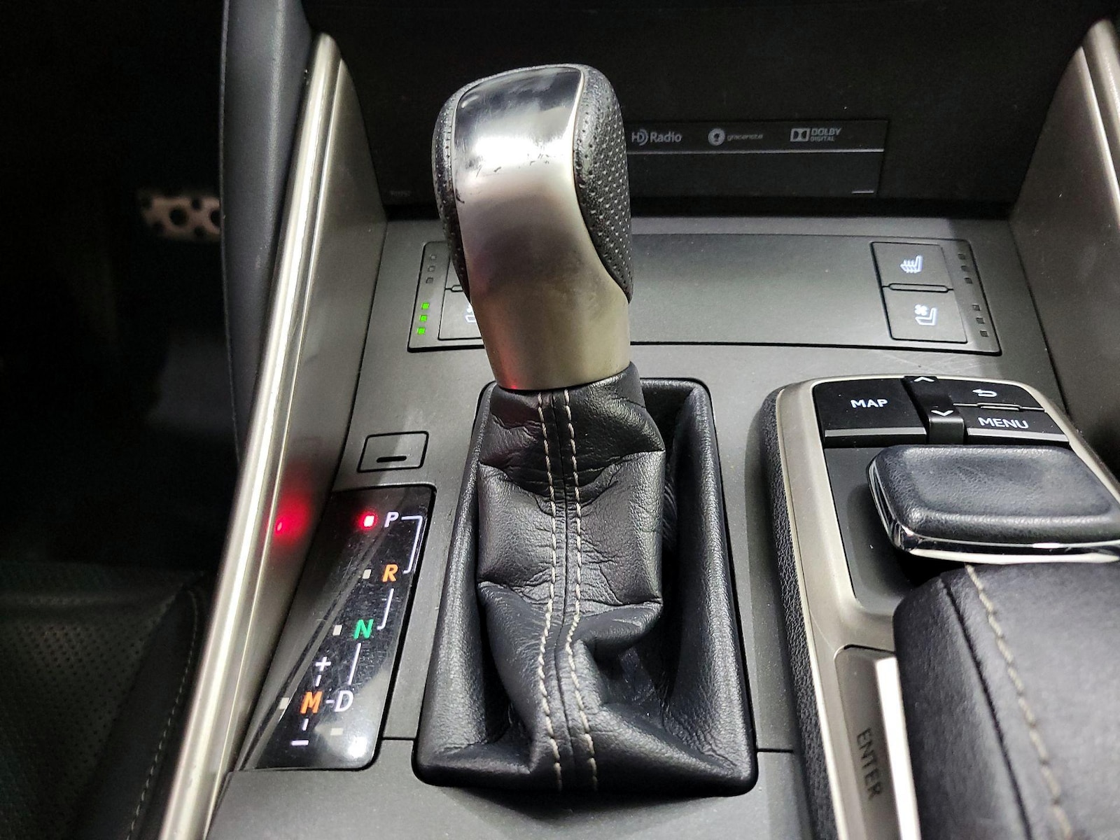 2018 Lexus IS 300 - Photo 19