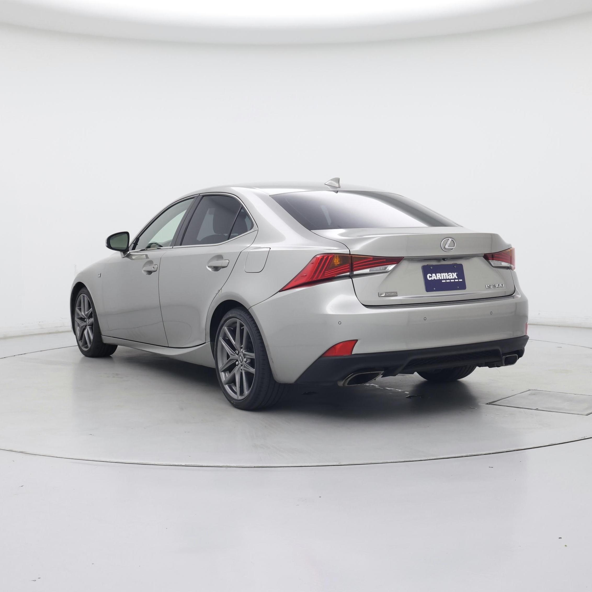 Thumbnail: 2018 Lexus IS - 2