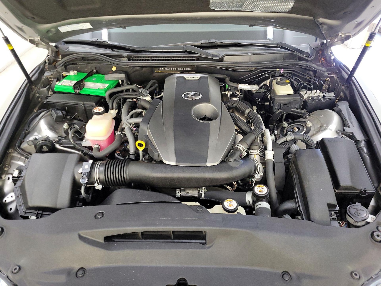 2018 Lexus IS 300 - Photo 24
