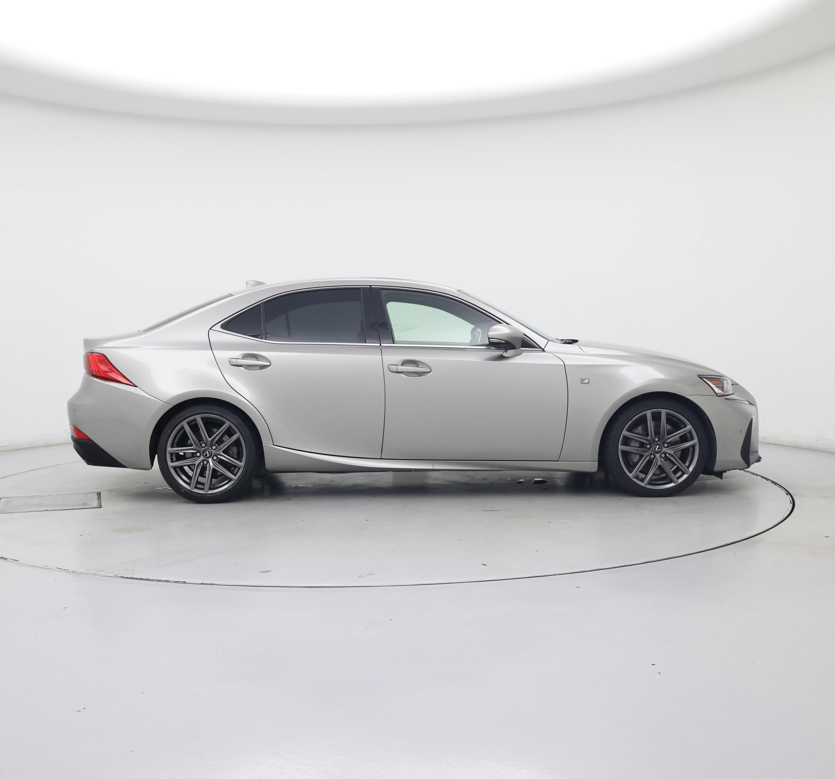 Thumbnail: 2018 Lexus IS - 7