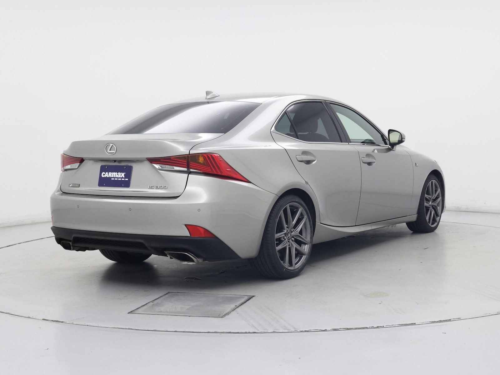 2018 Lexus IS 300 - Photo 9